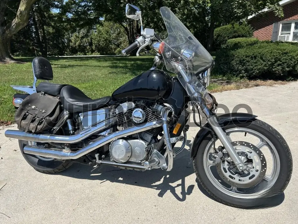 Honda VT1100C 1988 - Usado en Venta — foto 1 de 37