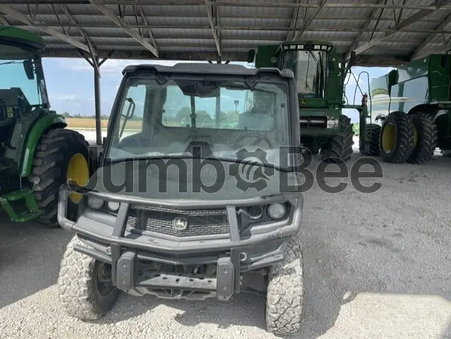 John Deere XUV835R 2020 - Usado (2,069 Horas) en Venta — foto 1 de 9