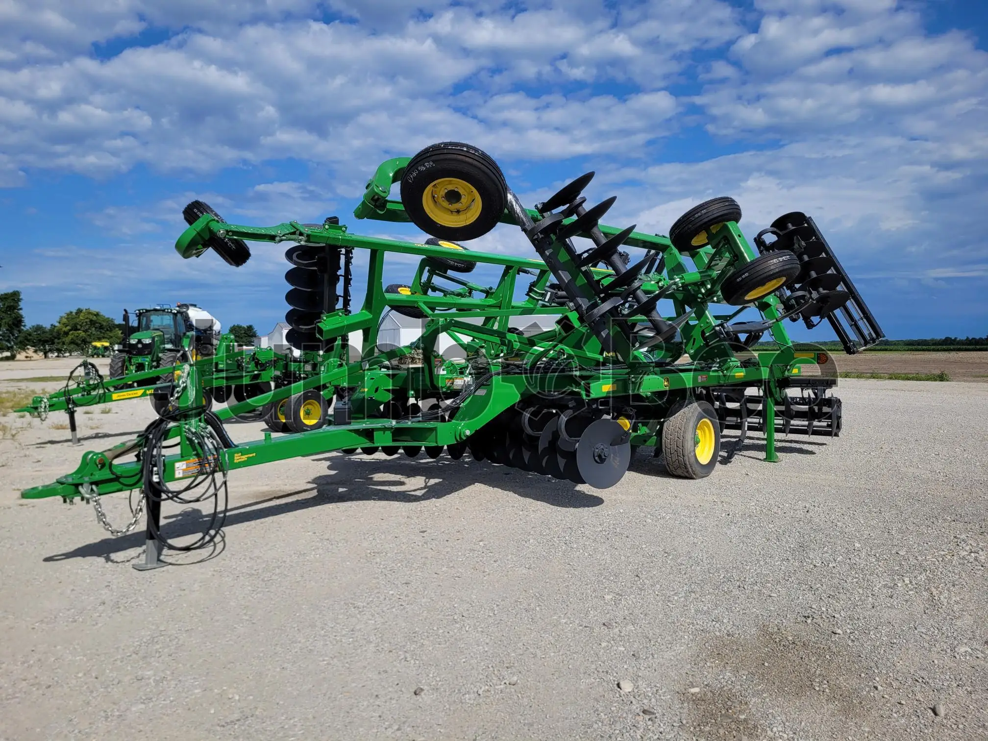 John Deere 2720 2023 - Usado en Venta — foto 1 de 12