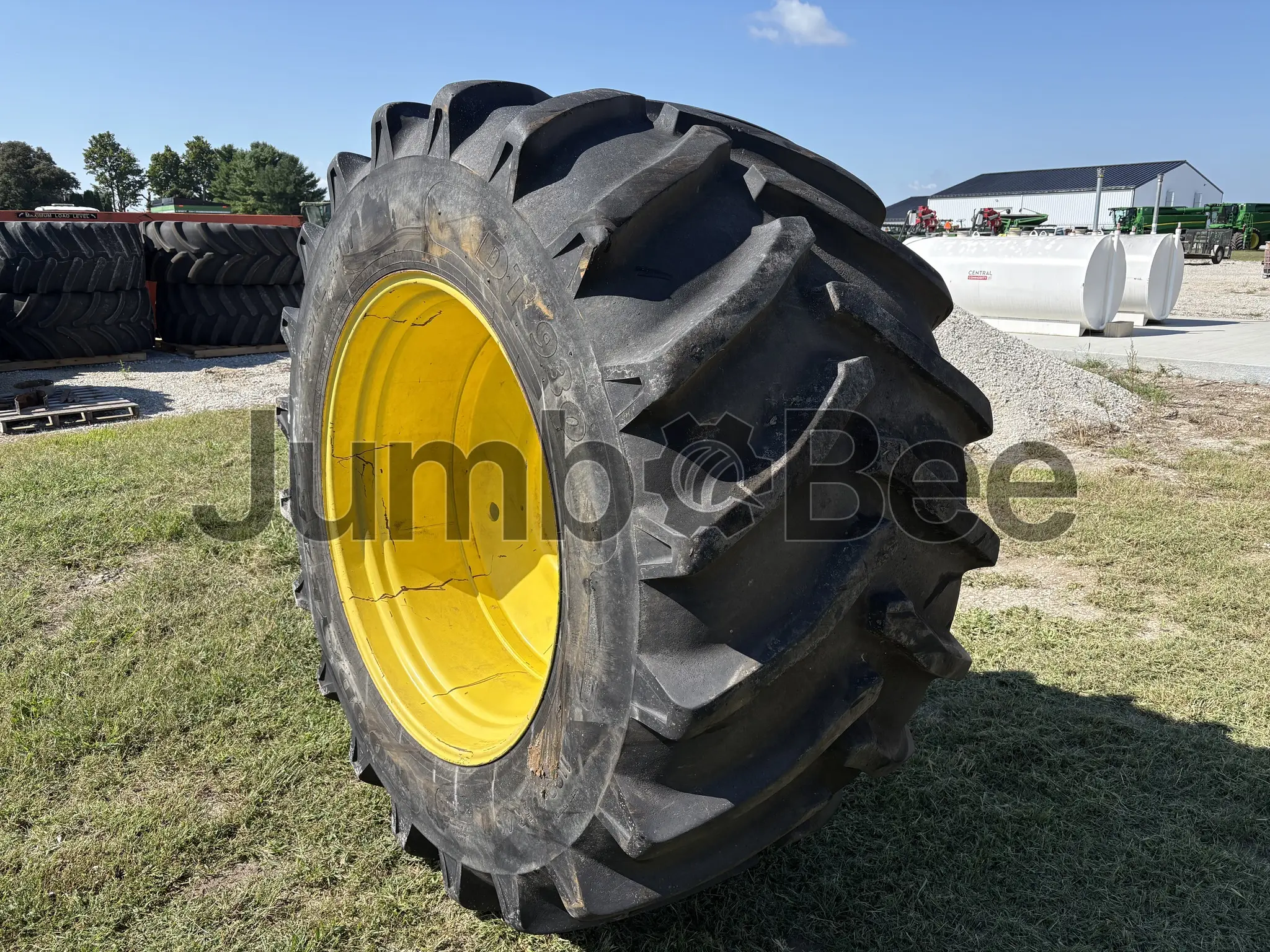 Goodyear 1100/45R46 2015 - Usado en Venta — foto 1 de 8