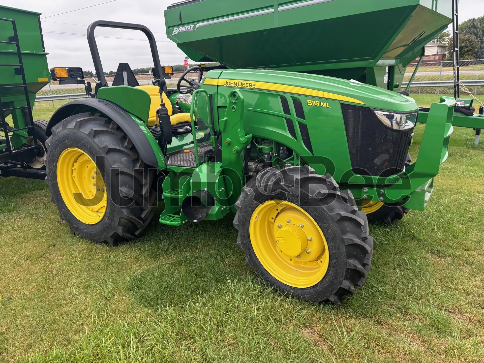 John Deere 5115ML 2023 - Nuevo en Venta — foto 1 de 7