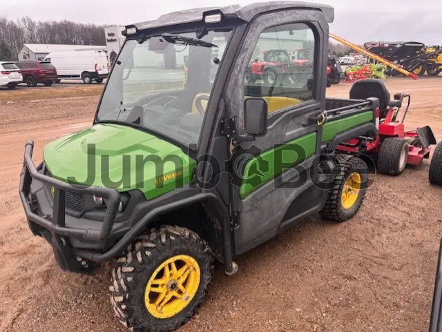 John Deere XUV835M 2020 - Usado (1,644 Horas) en Venta — foto 1 de 7