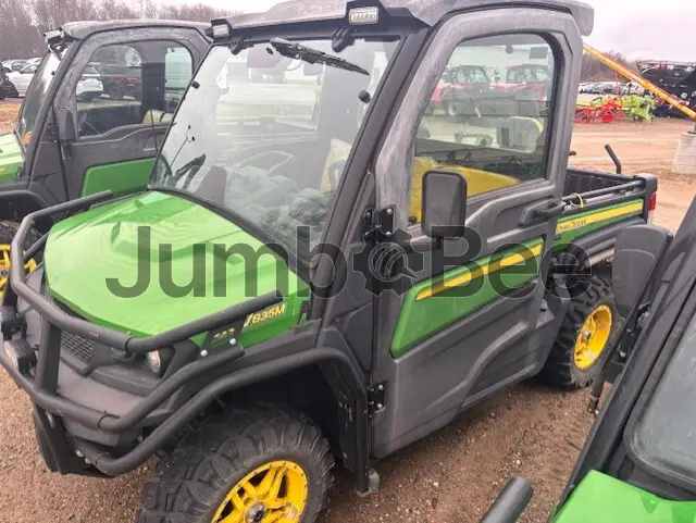 John Deere XUV835M 2019 - Usado (885 Horas) en Venta — foto 1 de 10