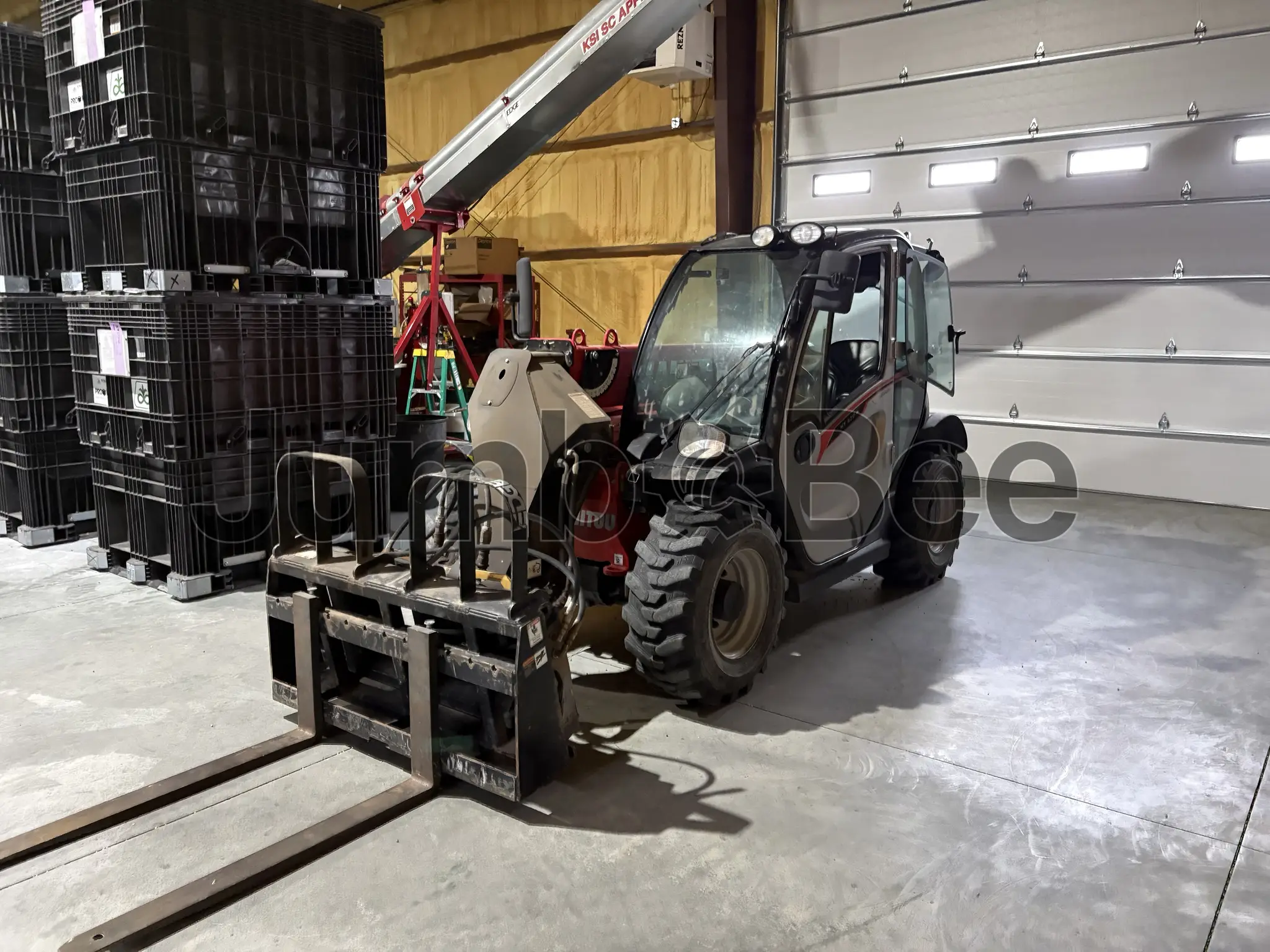 2019 Manitou MT420H - Used, 346 Hours for Sale — photo 1 of 16