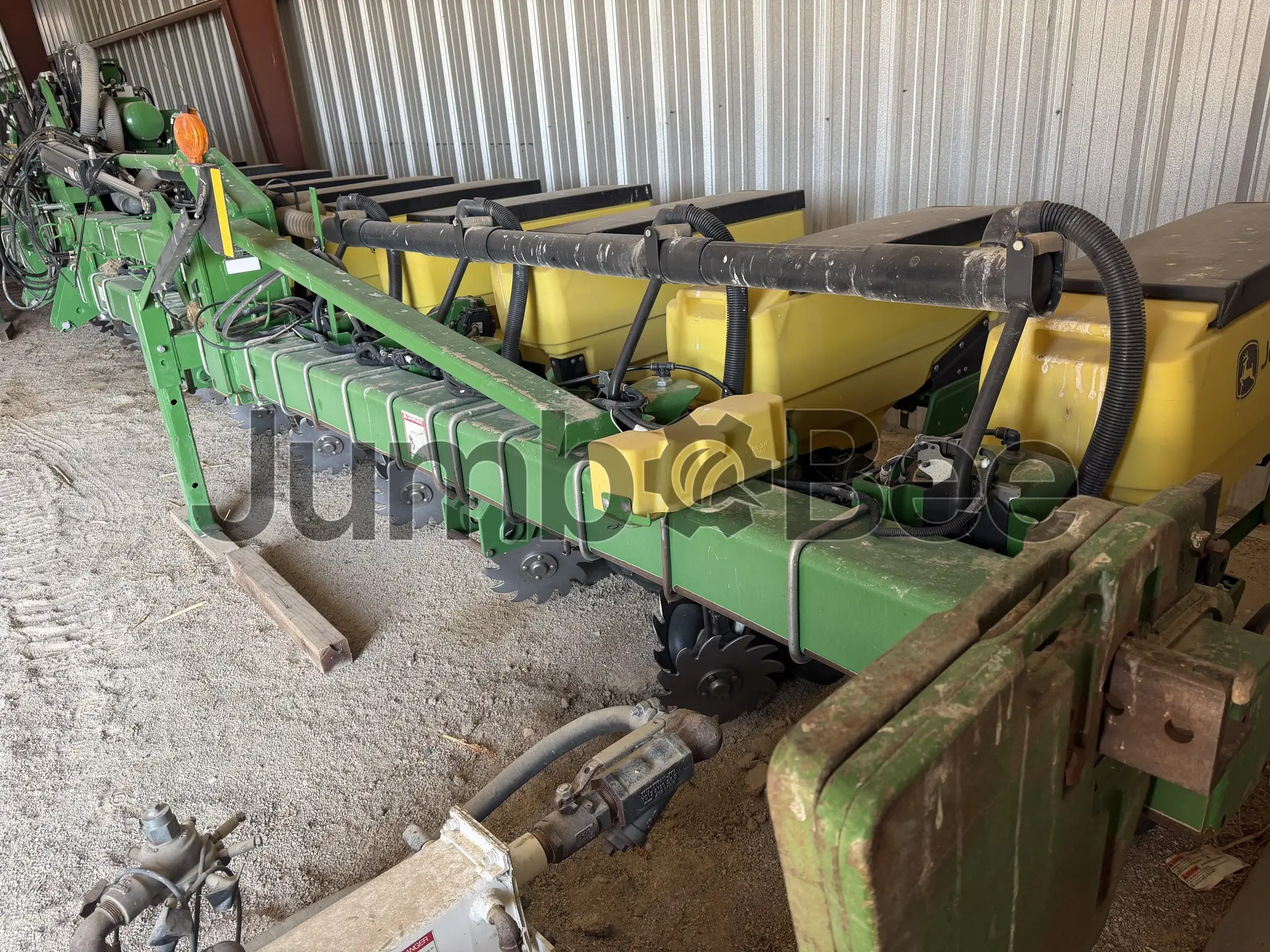 John Deere 1725 2016 - Usado en Venta — foto 1 de 25