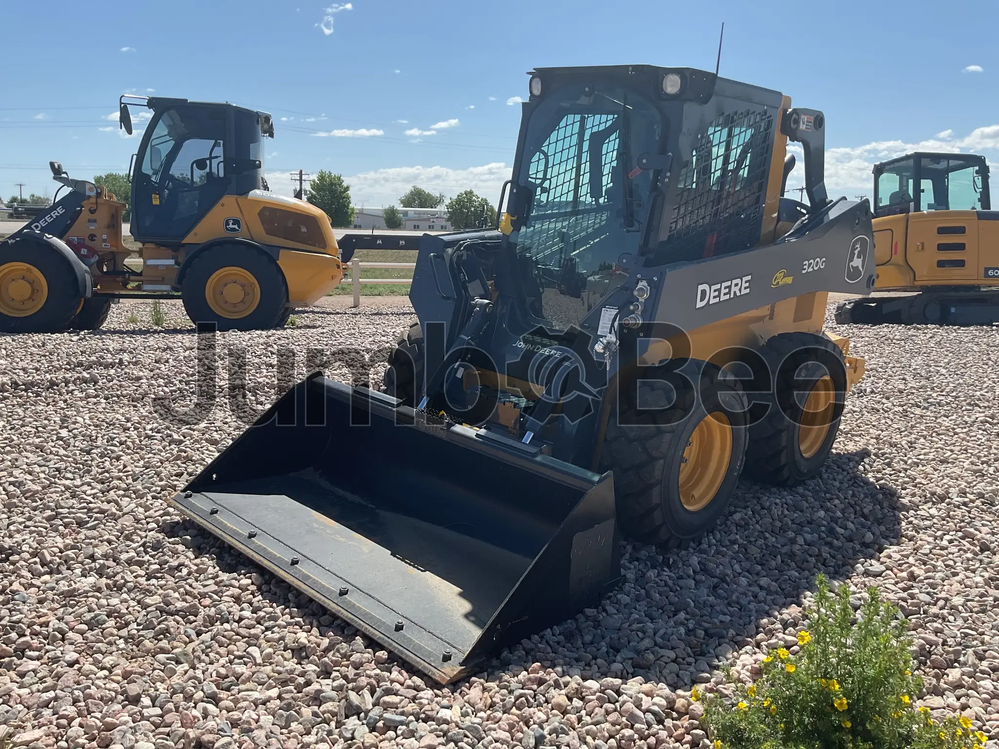John Deere 320G 2025 - Usado (7 Horas) en Venta — foto 1 de 24