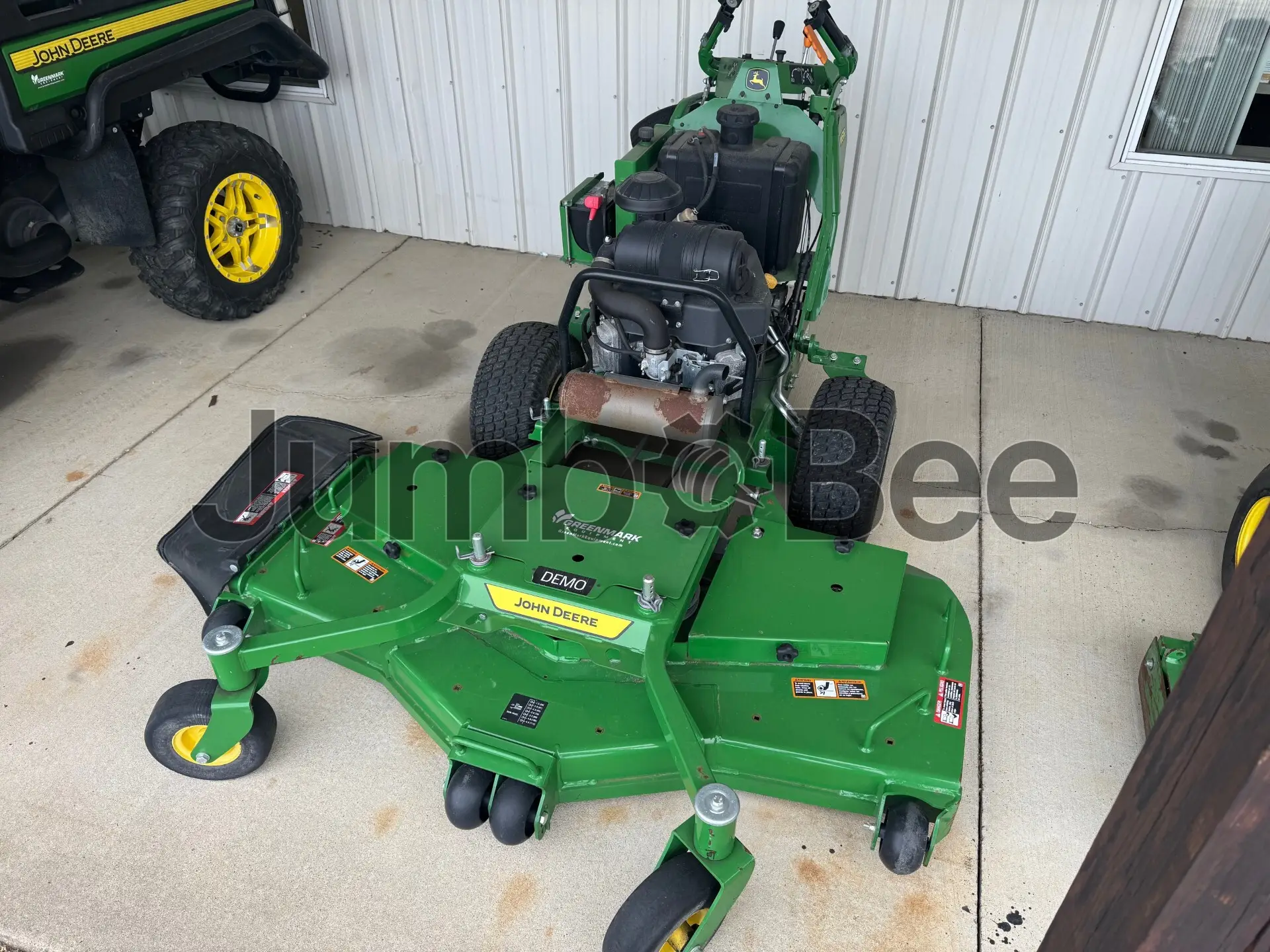 John Deere W61R 2023 - Usado (31 Horas) en Venta — foto 1 de 1