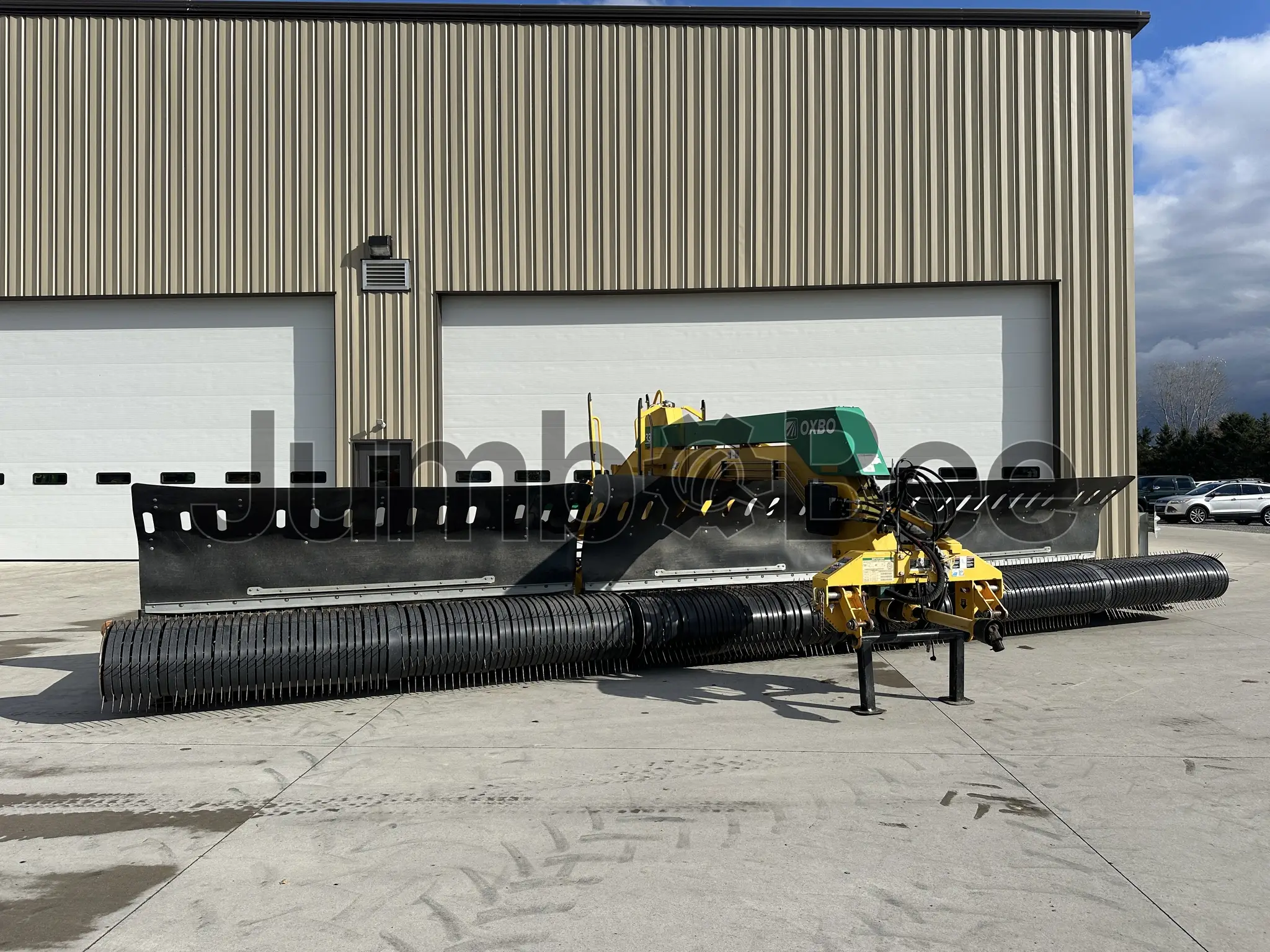 2020 Oxbo 2334 - Used, for Sale — photo 1 of 5