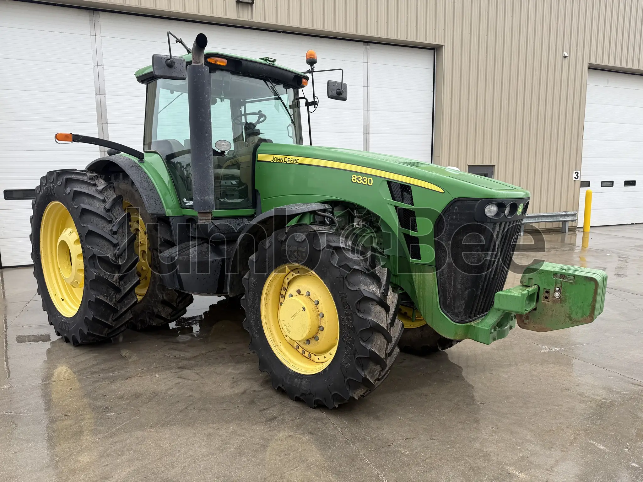 John Deere 8330 2009 - Usado (8,637 Horas) en Venta — foto 1 de 18