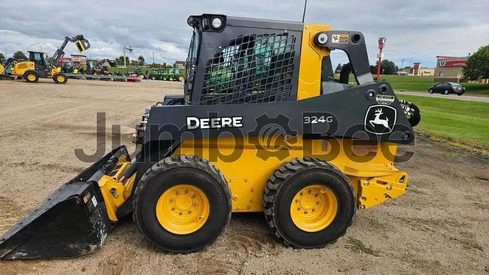 John Deere 324G 2024 - Usado (20 Horas) en Venta — foto 1 de 8