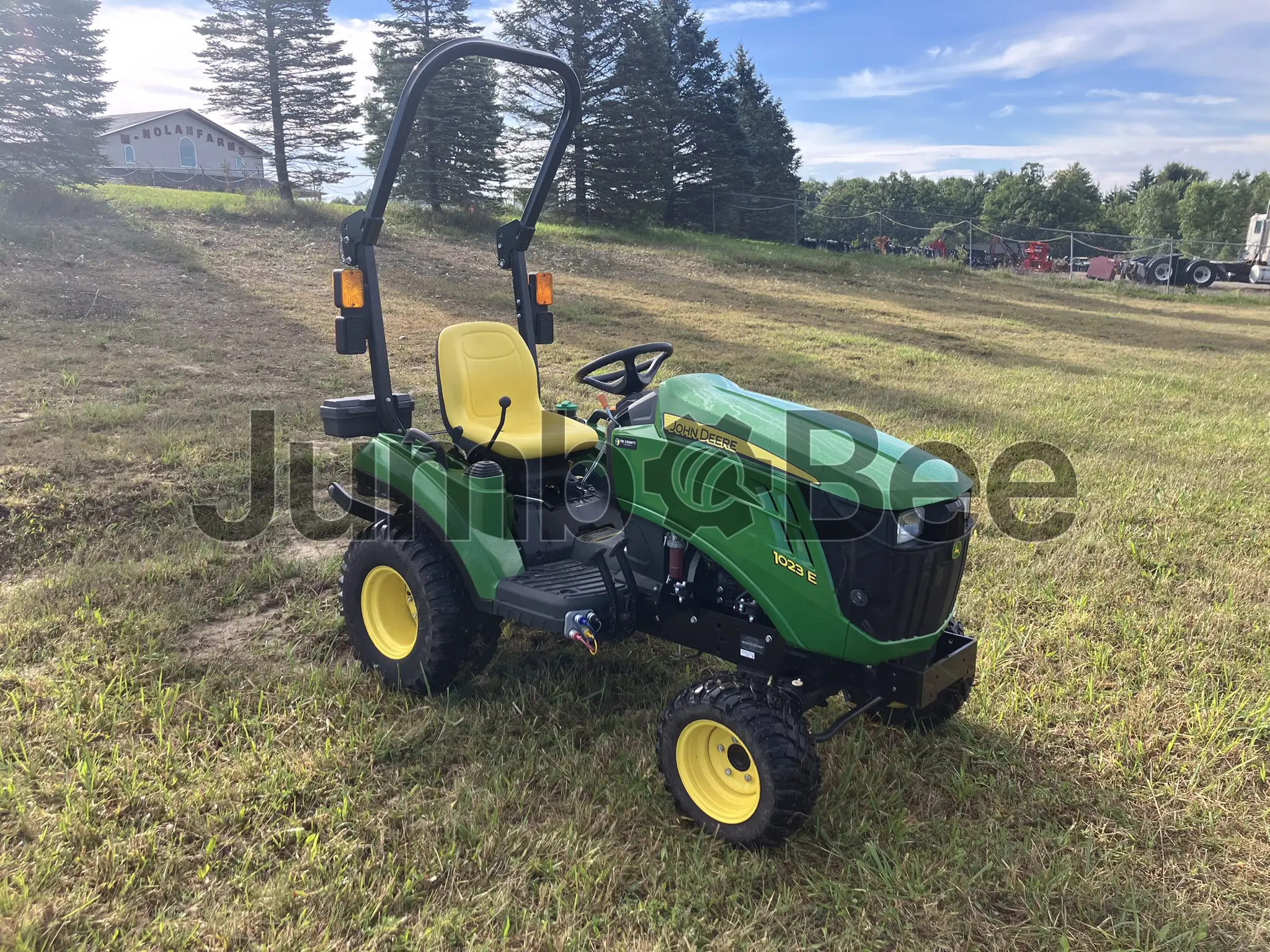 2021 John Deere 1023E - Used, 38 Hours for Sale — photo 1 of 7