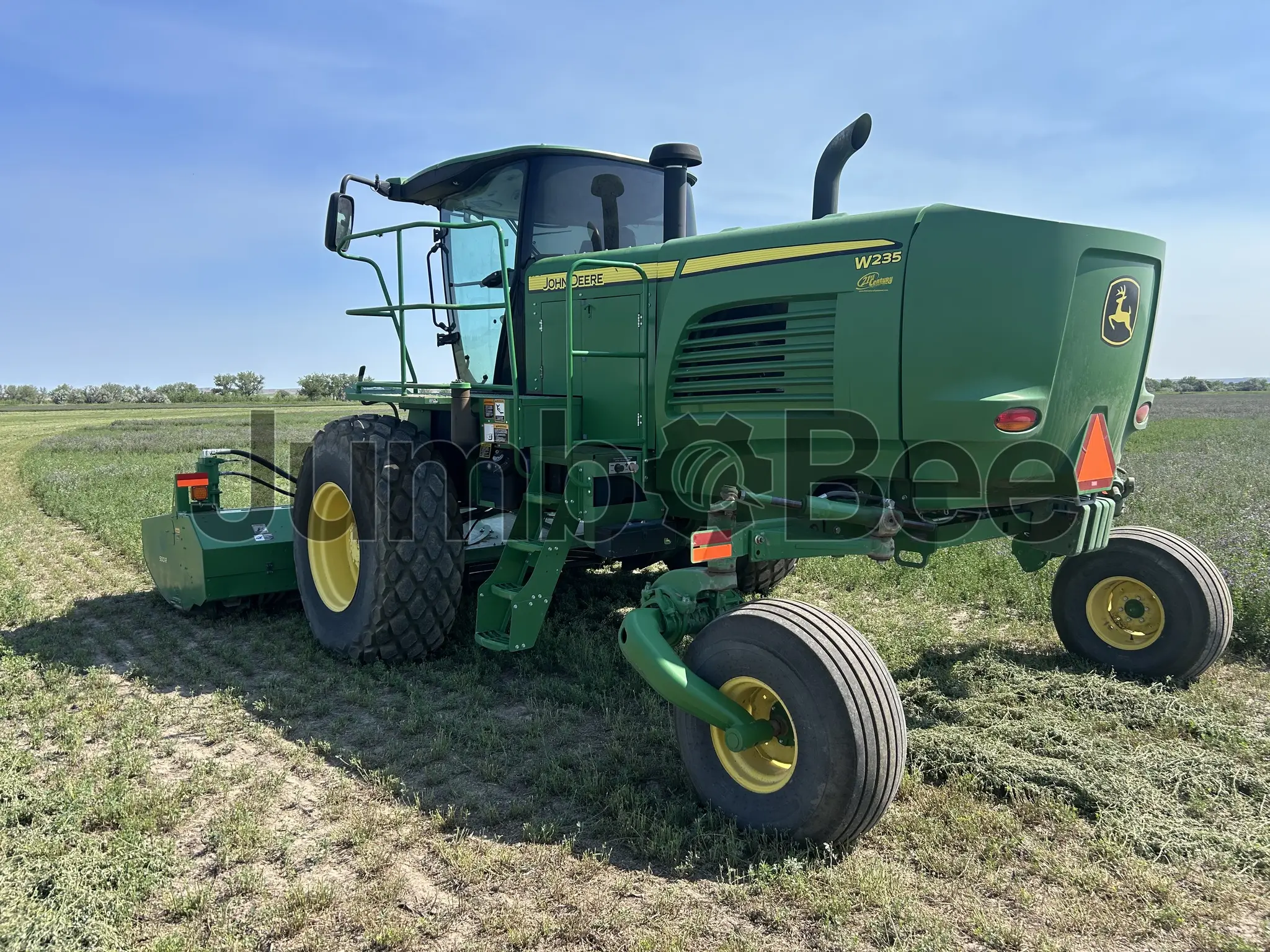 John Deere W235 2015 - Usado (1,950 Horas) en Venta — foto 1 de 43
