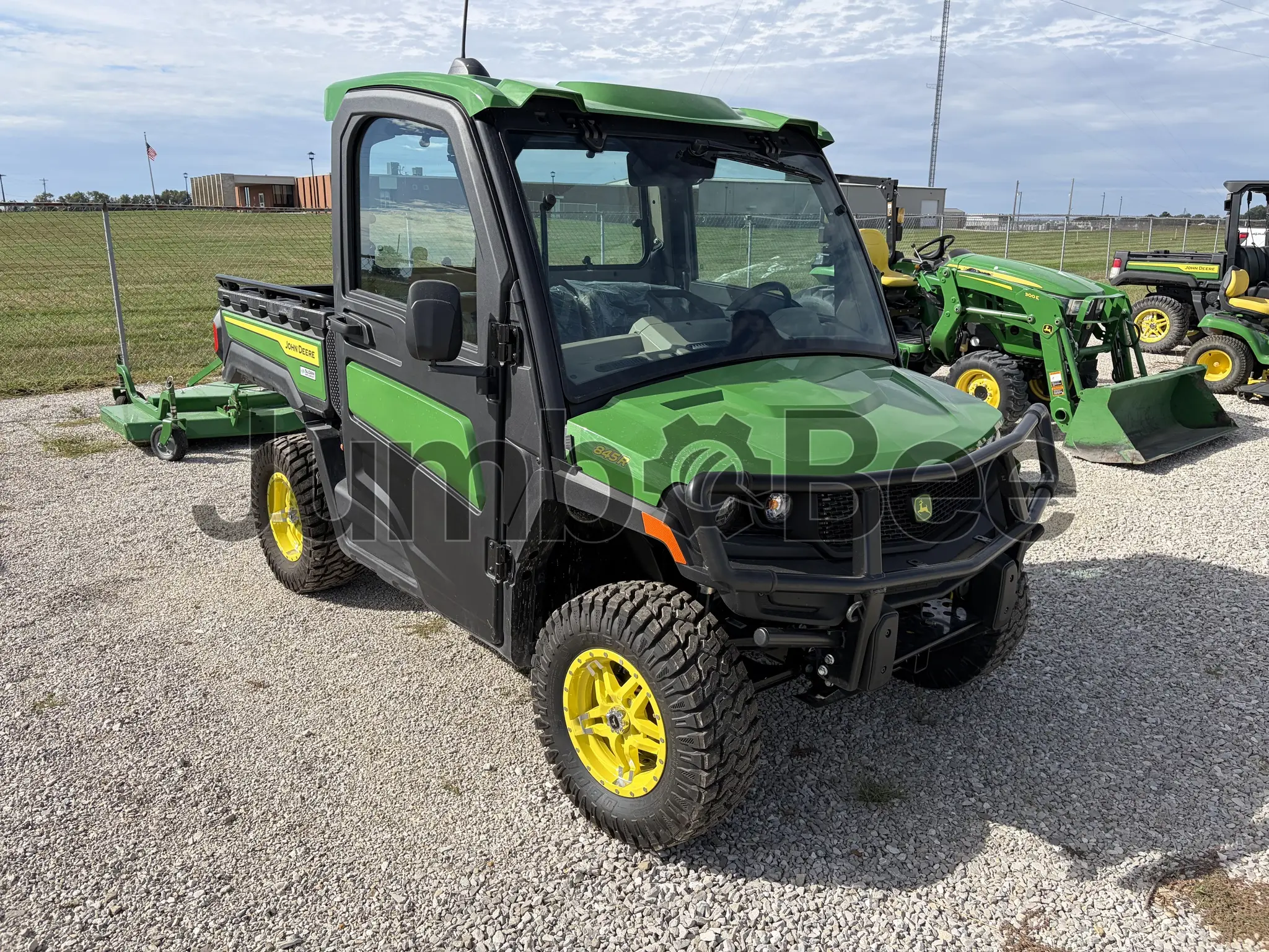 John Deere XUV 845R Premium Cab 2026 - Usado (30 Horas) en Venta — foto 1 de 10