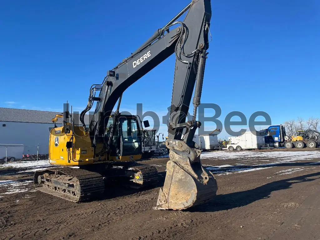 John Deere 245G 2022 - Usado (2,317 Horas) en Venta — foto 1 de 12
