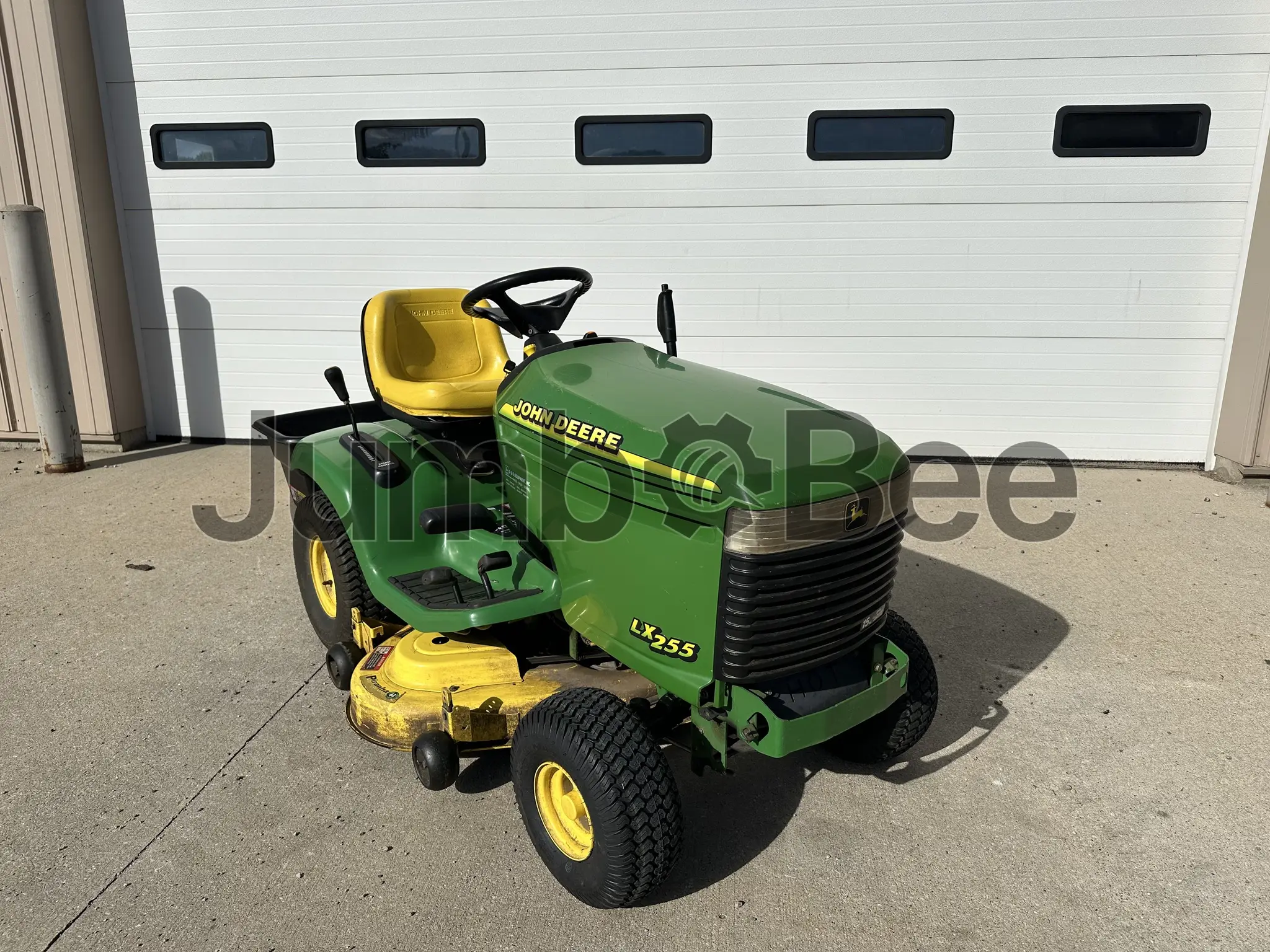John Deere LX255 1999 - Usado (986 Horas) en Venta — foto 1 de 10