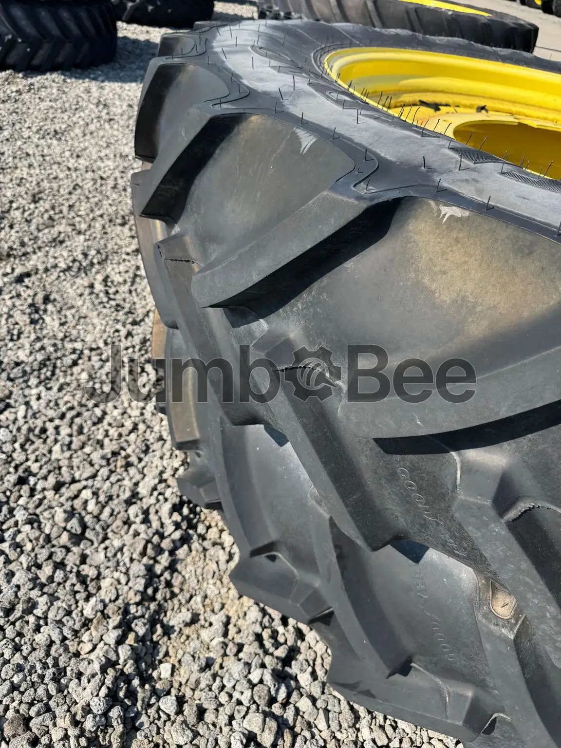 Goodyear OPTI-TRAC - Usado en Venta — foto 1 de 3
