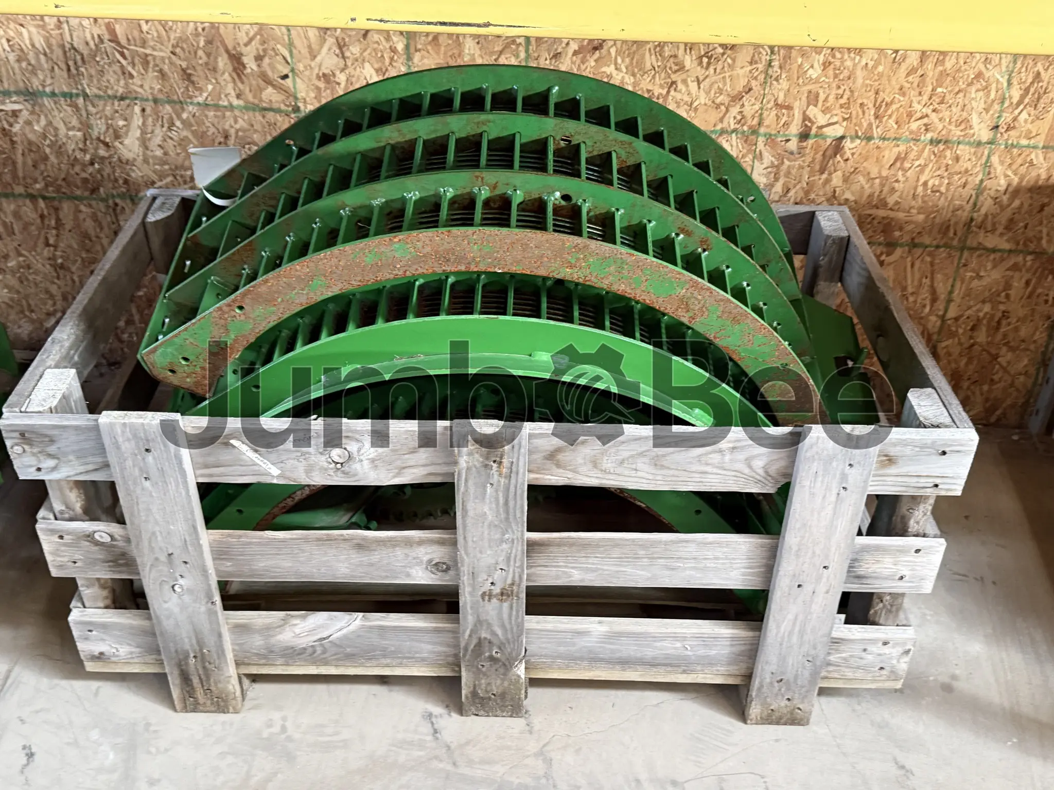 John Deere BXE10388 - CONCAVO PEQUEÑO DE ALAMBRE - Usado en Venta — foto 1 de 1