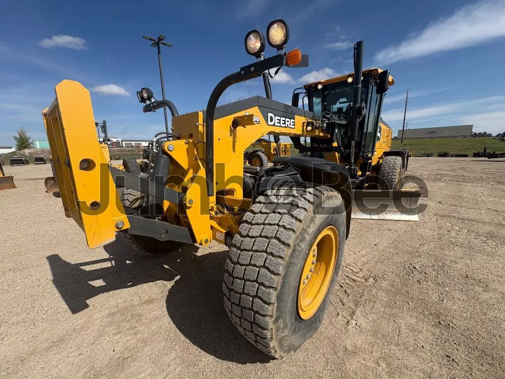 2021 John Deere 772G - Used, 6,233 Hours for Sale — photo 1 of 9