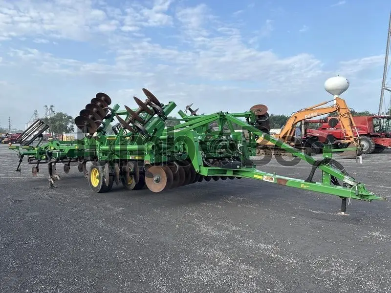 2018 John Deere 2730 - Used  for Sale — photo 1 of 54