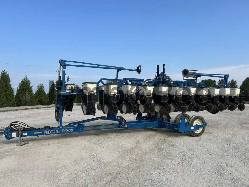 Kinze 3600 2010 - Usado en Venta — foto 1 de 74