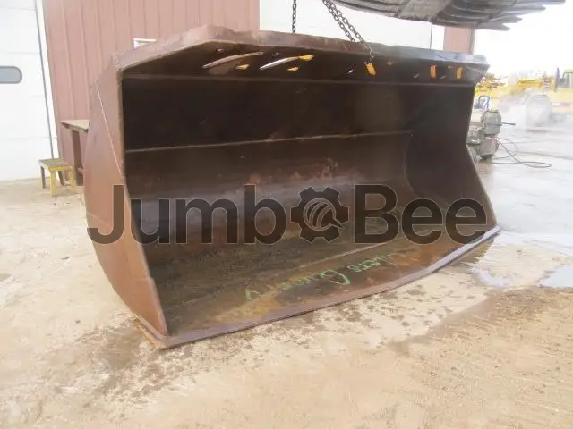 KAWASAKI 149" SPADE NOSE BUCKET (KAW 115 SIZE) - Used  for Sale — photo 1 of 9
