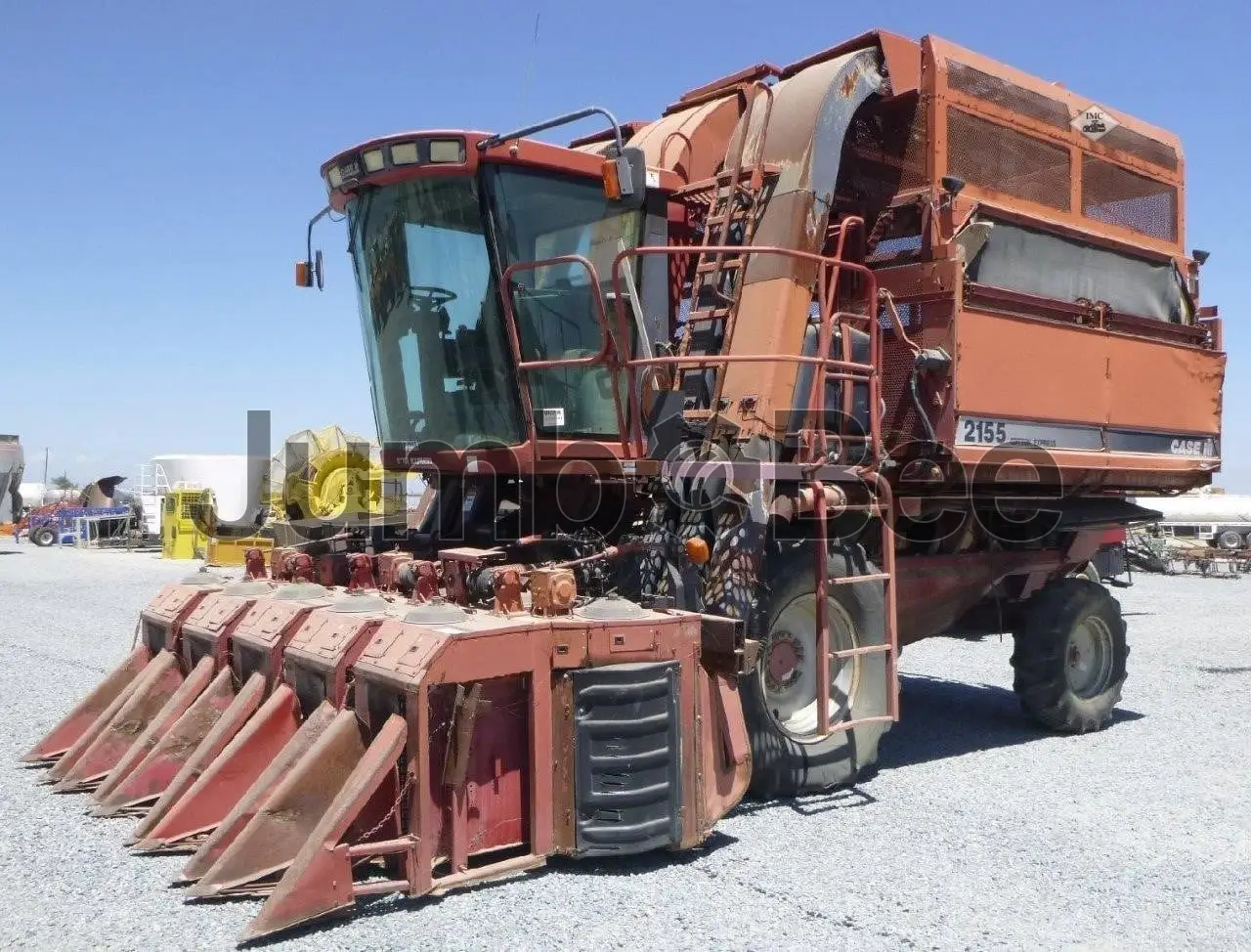 1995 Case IH 2155 - Used  for Sale — photo 1 of 12