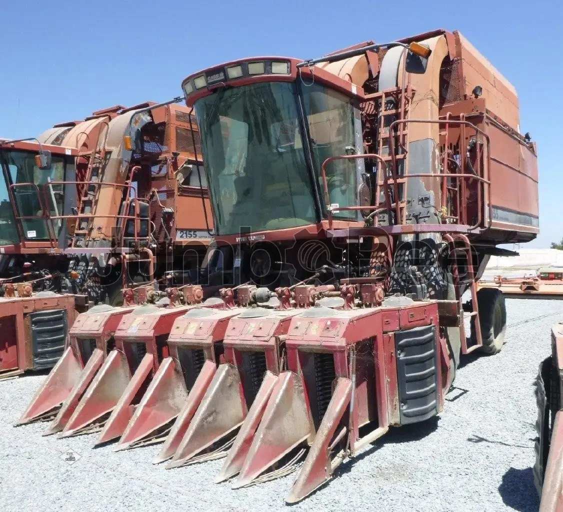 1995 Case IH 2155 - Used  for Sale — photo 1 of 11