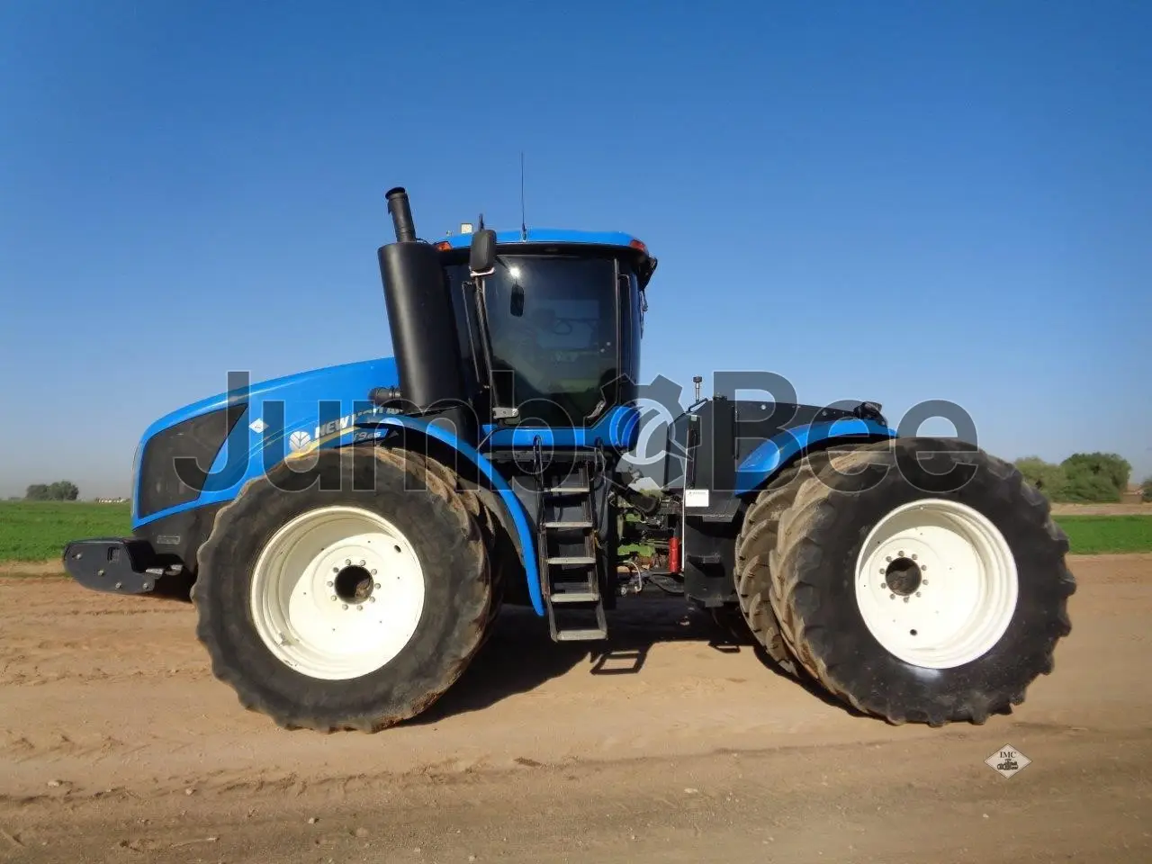 New Holland T9.615 2013 - Usado en Venta — foto 1 de 24