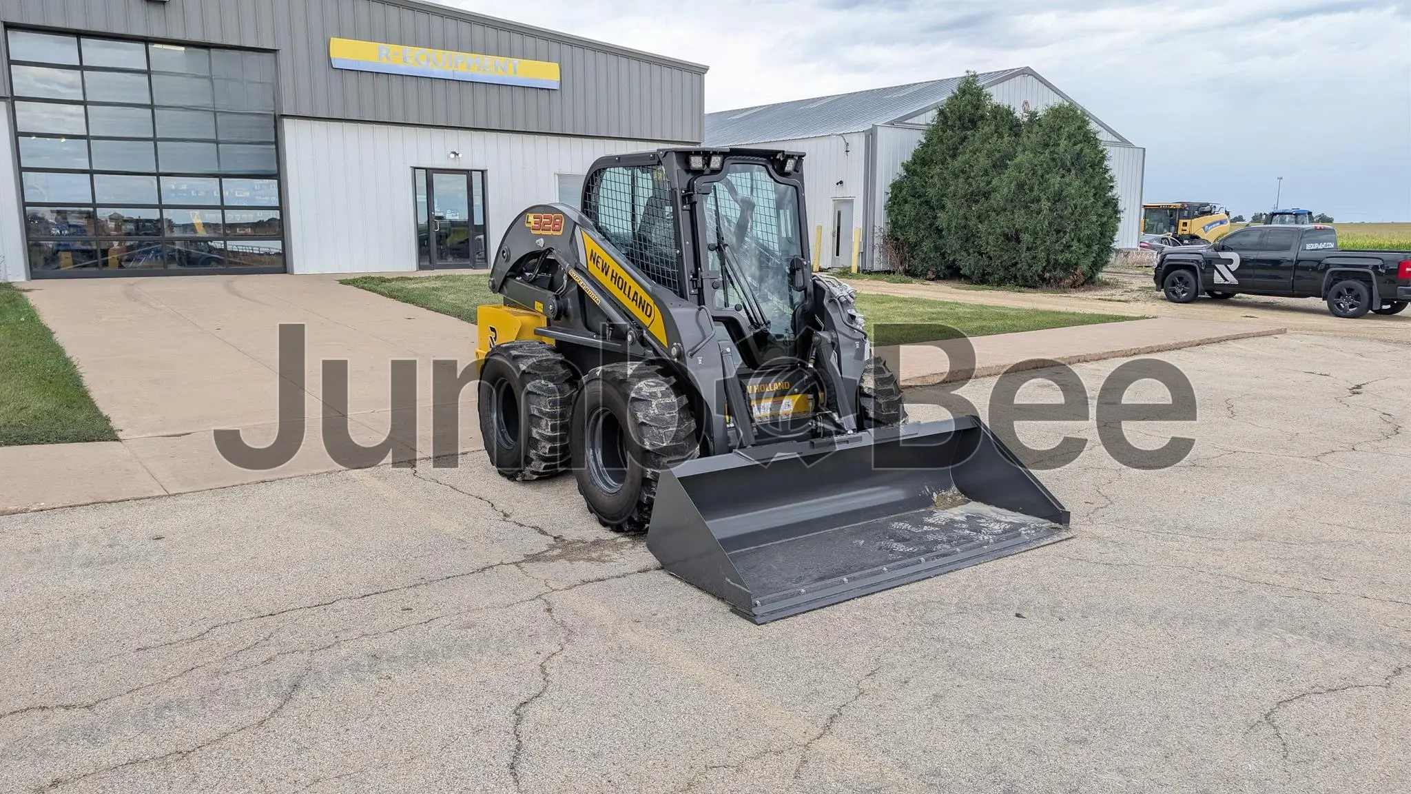 New Holland L328 2026 - Nuevo en Venta — foto 1 de 17
