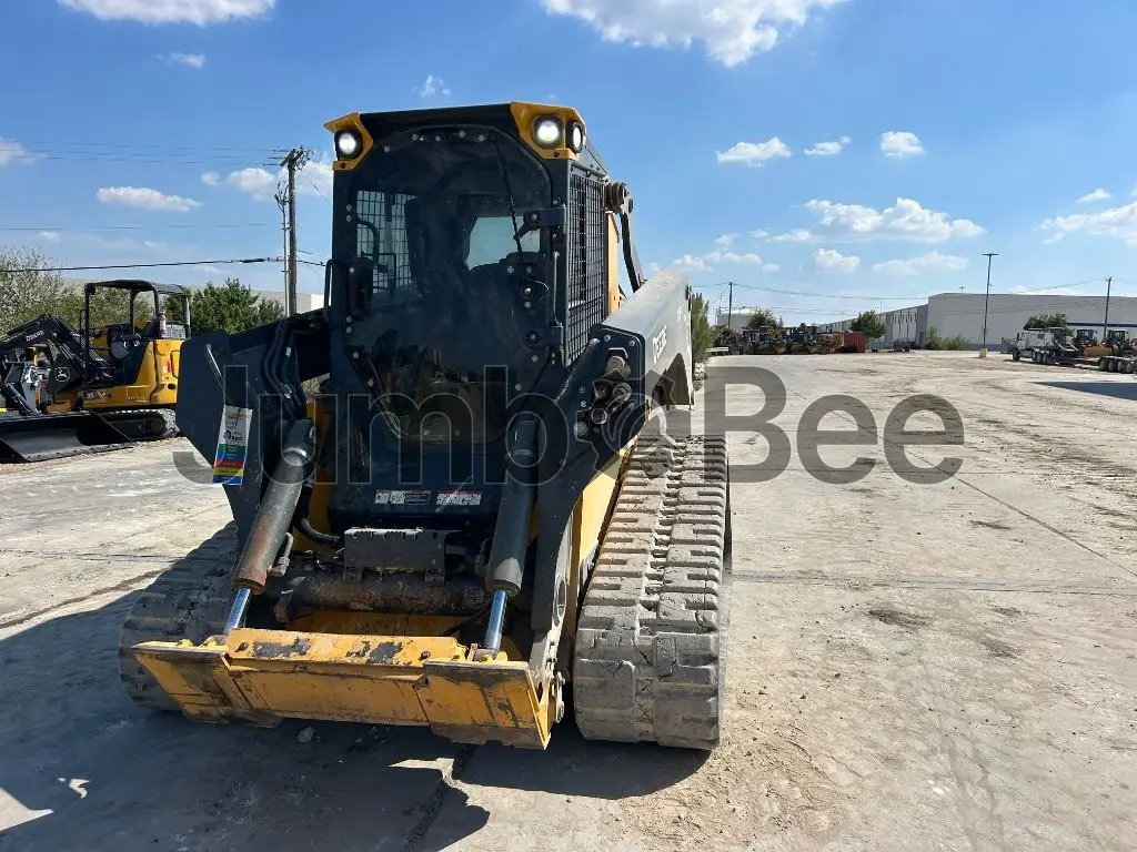 John Deere 335P 2024 - Usado (1,602 Horas) en Venta — foto 1 de 10
