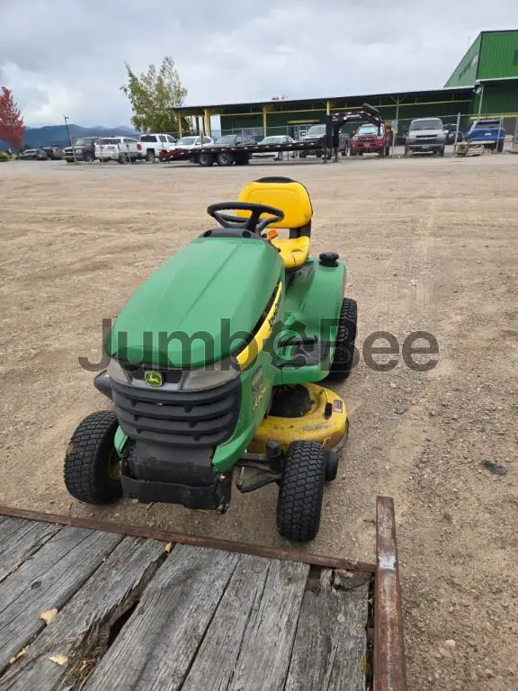 John Deere X304 2013 - Usado (475 Horas) en Venta — foto 1 de 4