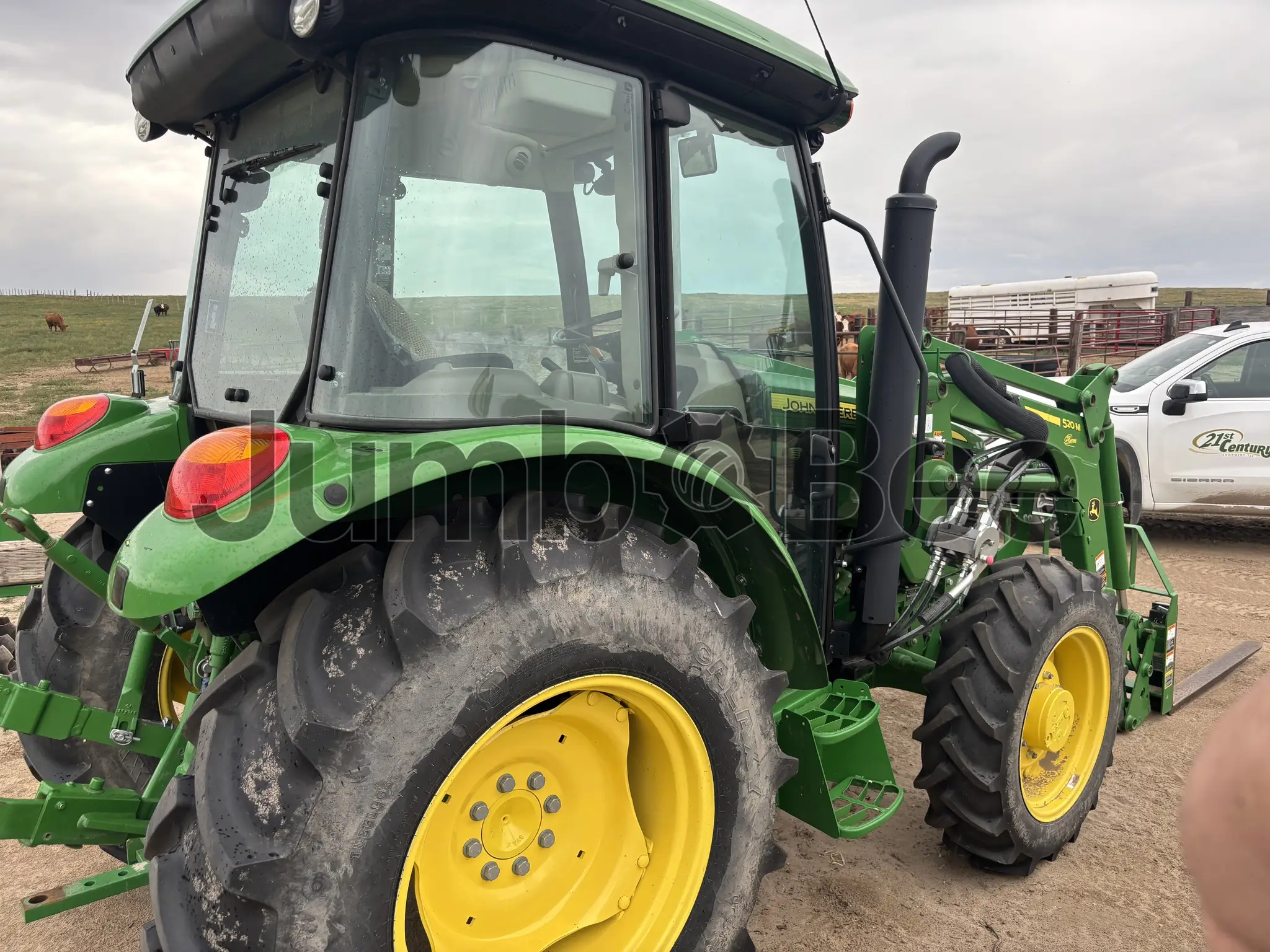 John Deere 5067E 2024 - Usado (287 Horas) en Venta — foto 1 de 24