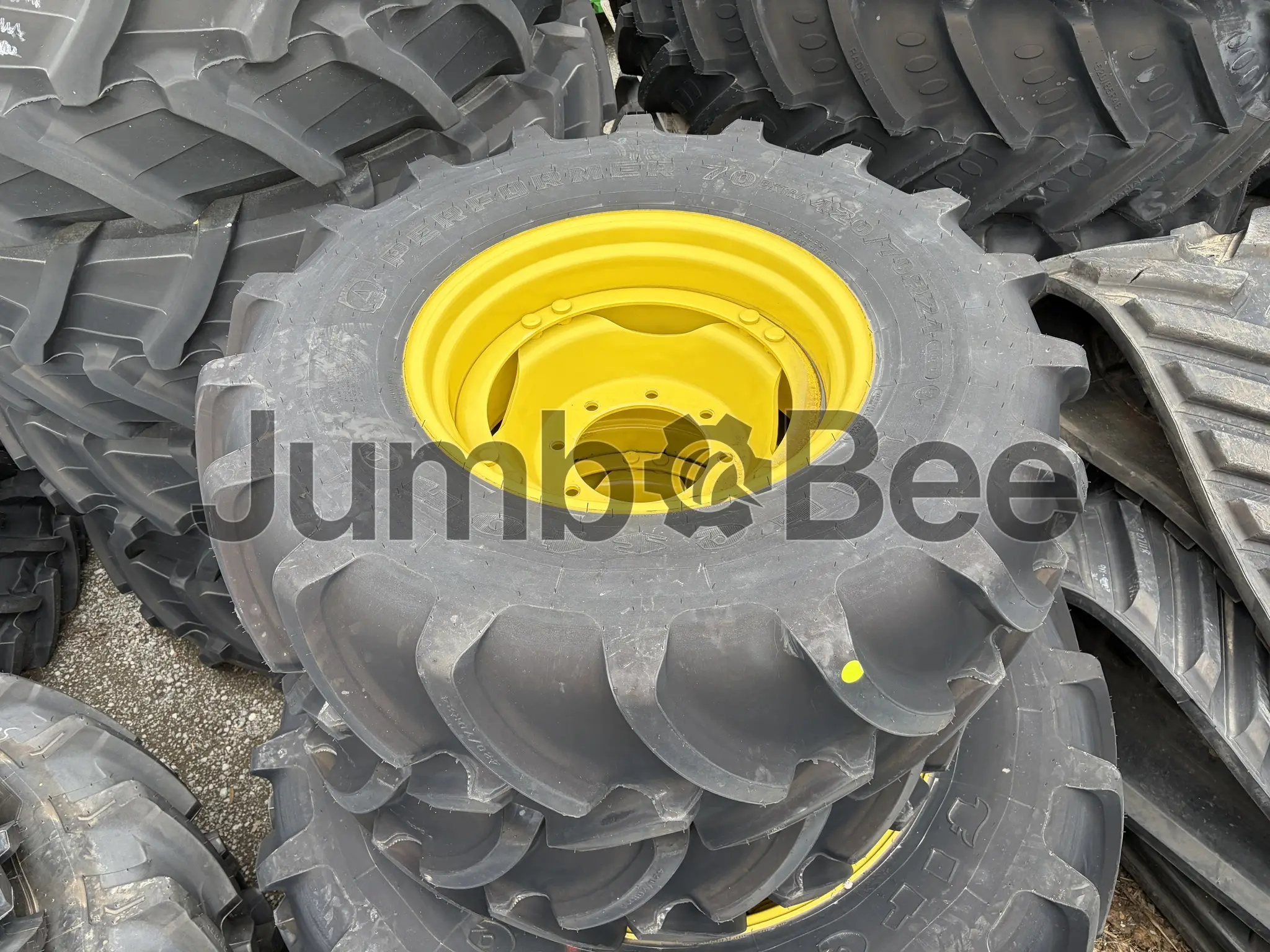 Firestone 420/70R24 - Usado en Venta — foto 1 de 2