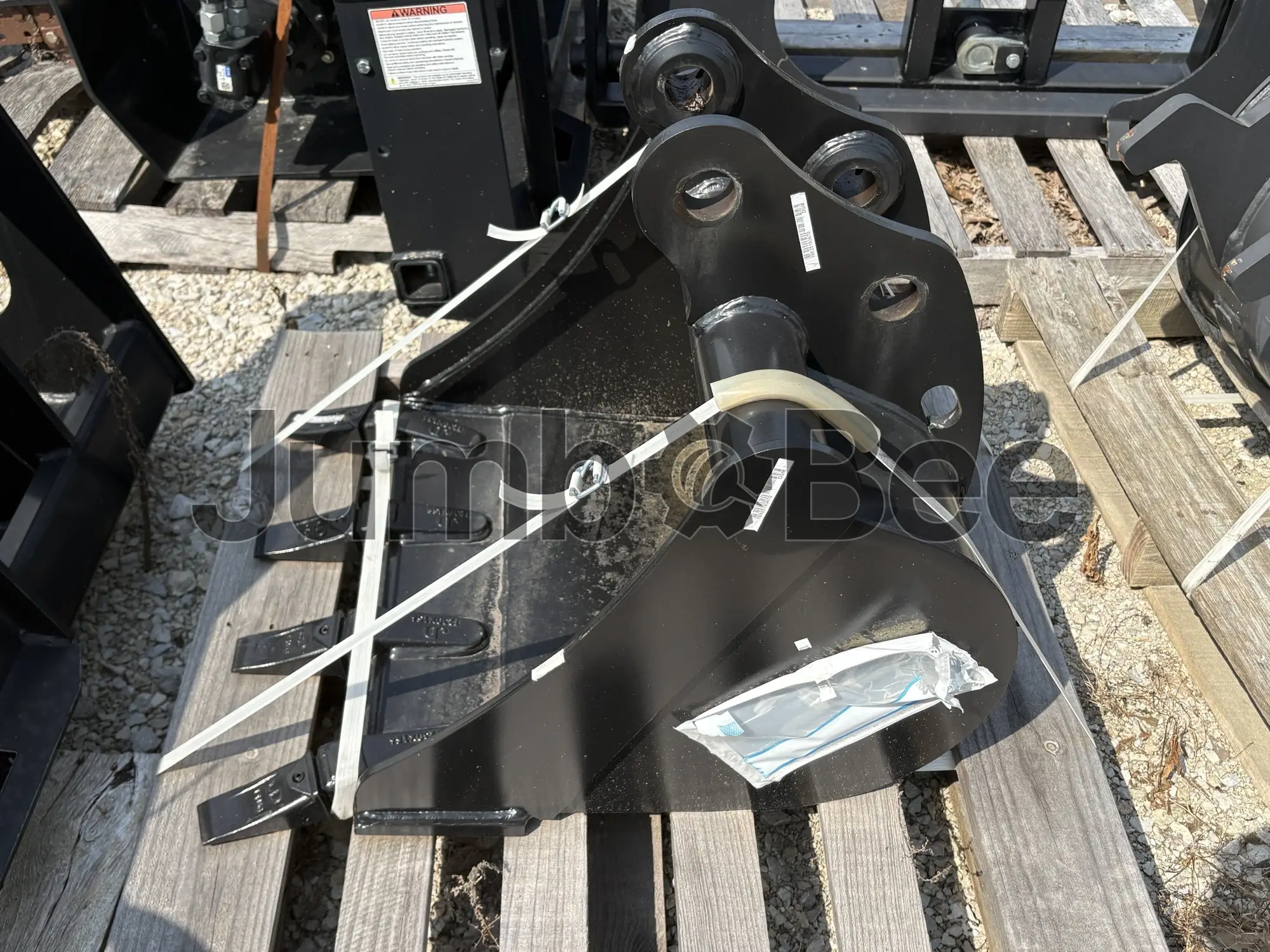 John Deere 24" HD BUCKET - Usado en Venta — foto 1 de 2