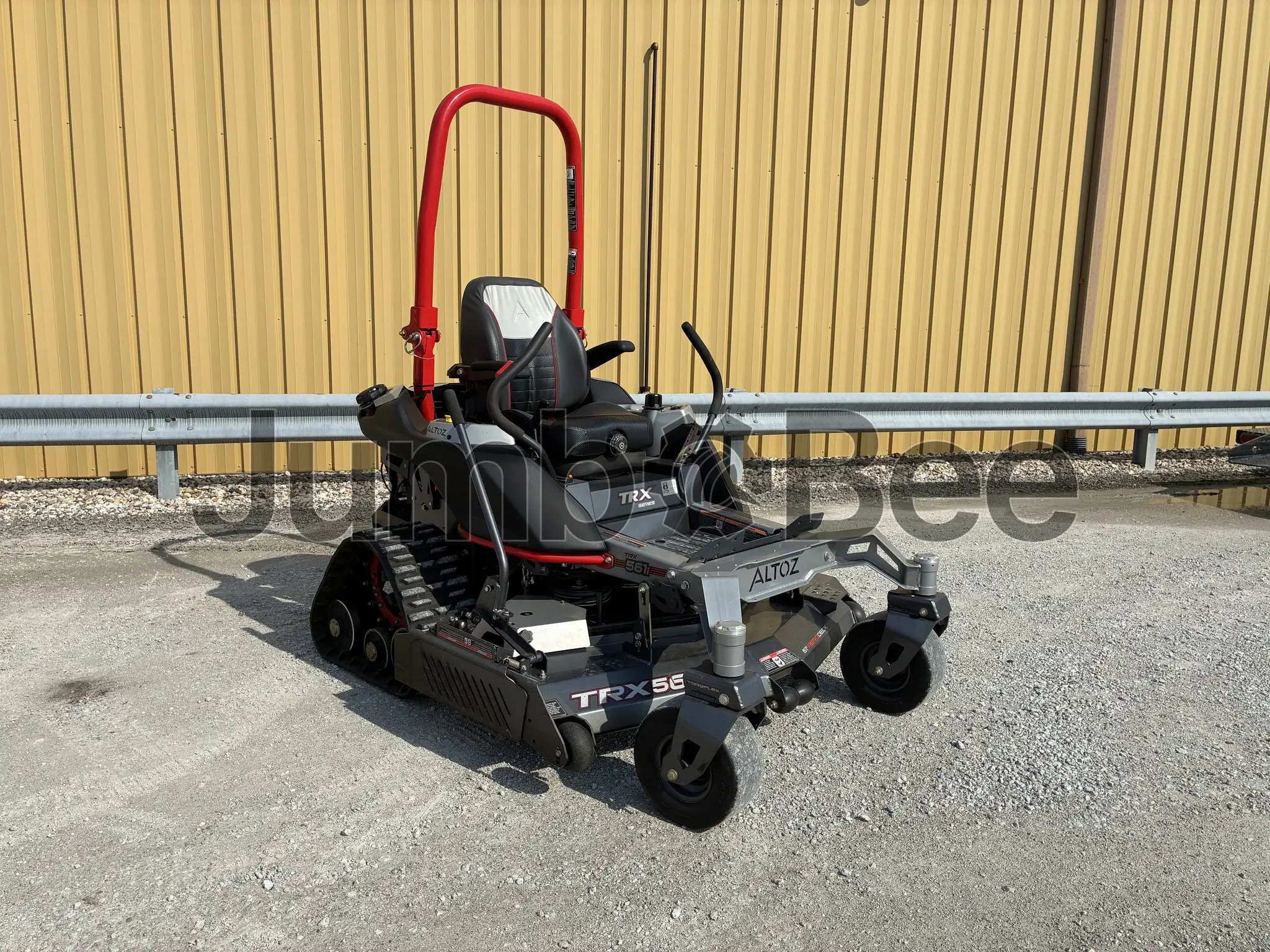 Altoz TRX 561 2022 - Usado (131 Horas) en Venta — foto 1 de 8