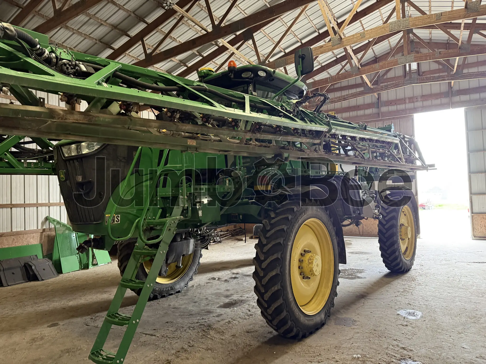 John Deere R4038 2018 - Usado (2,358 Horas) en Venta — foto 1 de 7