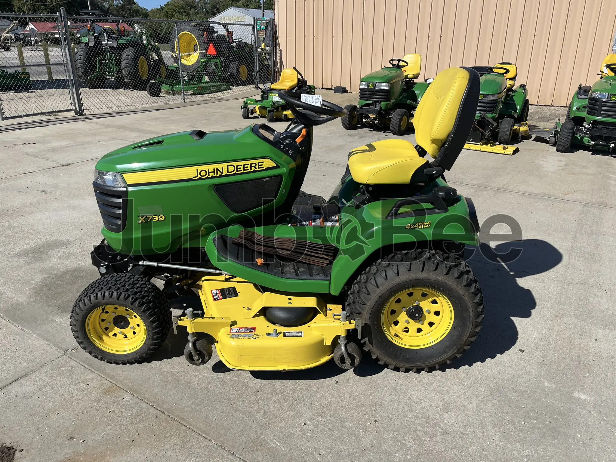 John Deere X739 2013 - Usado (391 Horas) en Venta — foto 1 de 10
