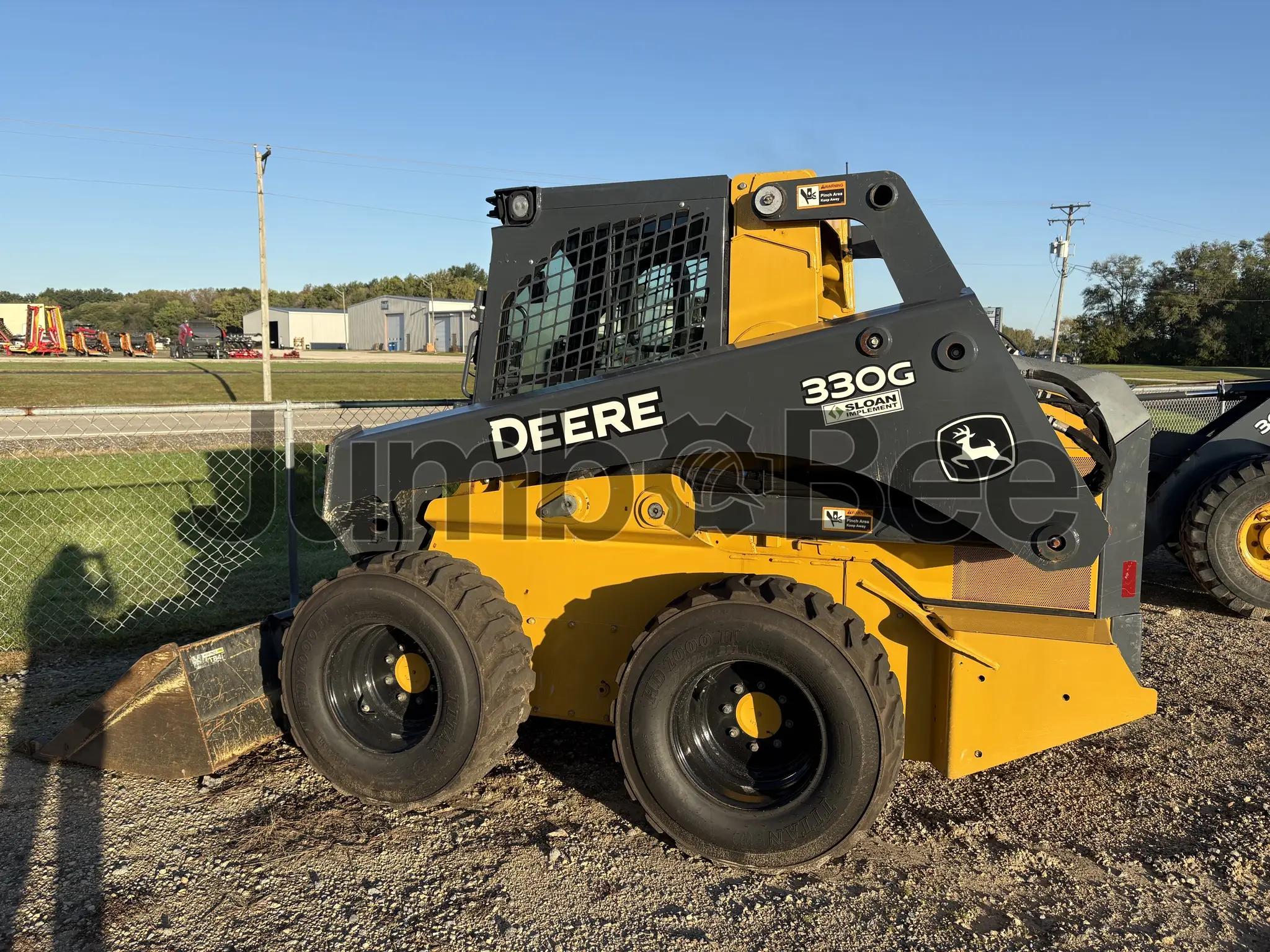 John Deere 330G 2018 - Usado (1,416 Horas) en Venta — foto 1 de 11