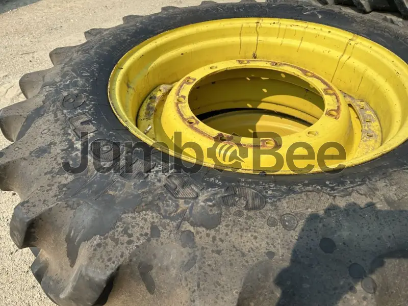 https://prod-jumbo.nyc3.cdn.digitaloceanspaces.com/product/22245/03b45aec6f68bb28d7ccbd90a2166bb6_medium.webp