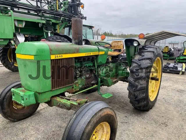 John Deere 2640 1979 - Usado en Venta — foto 1 de 3