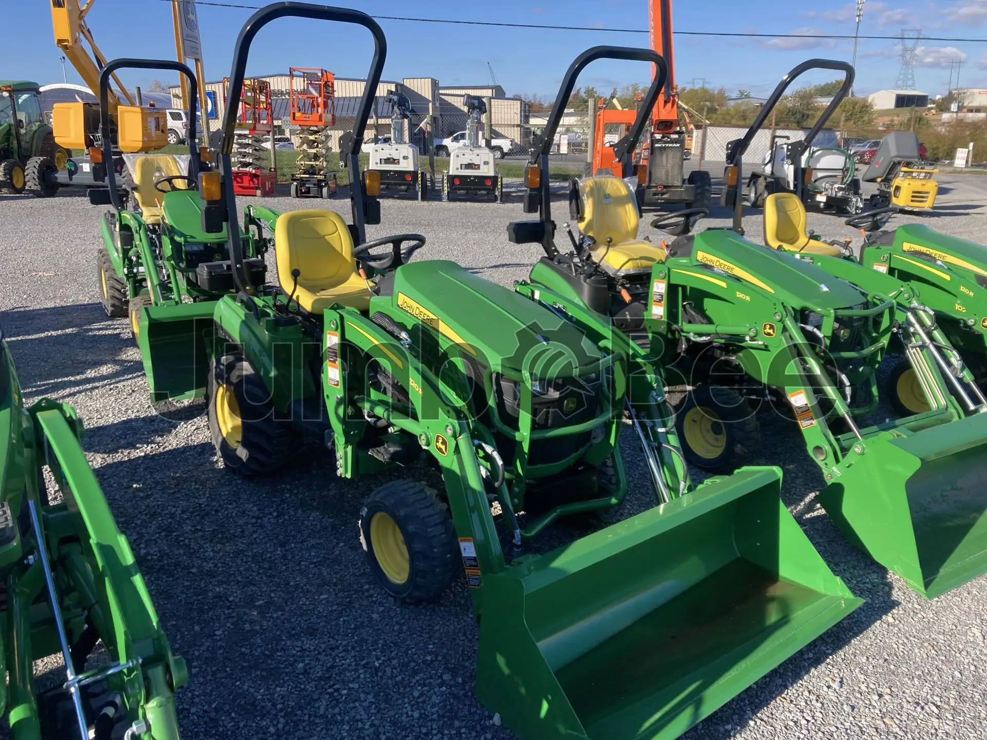 John Deere 1023E 2024 - Usado en Venta — foto 1 de 2