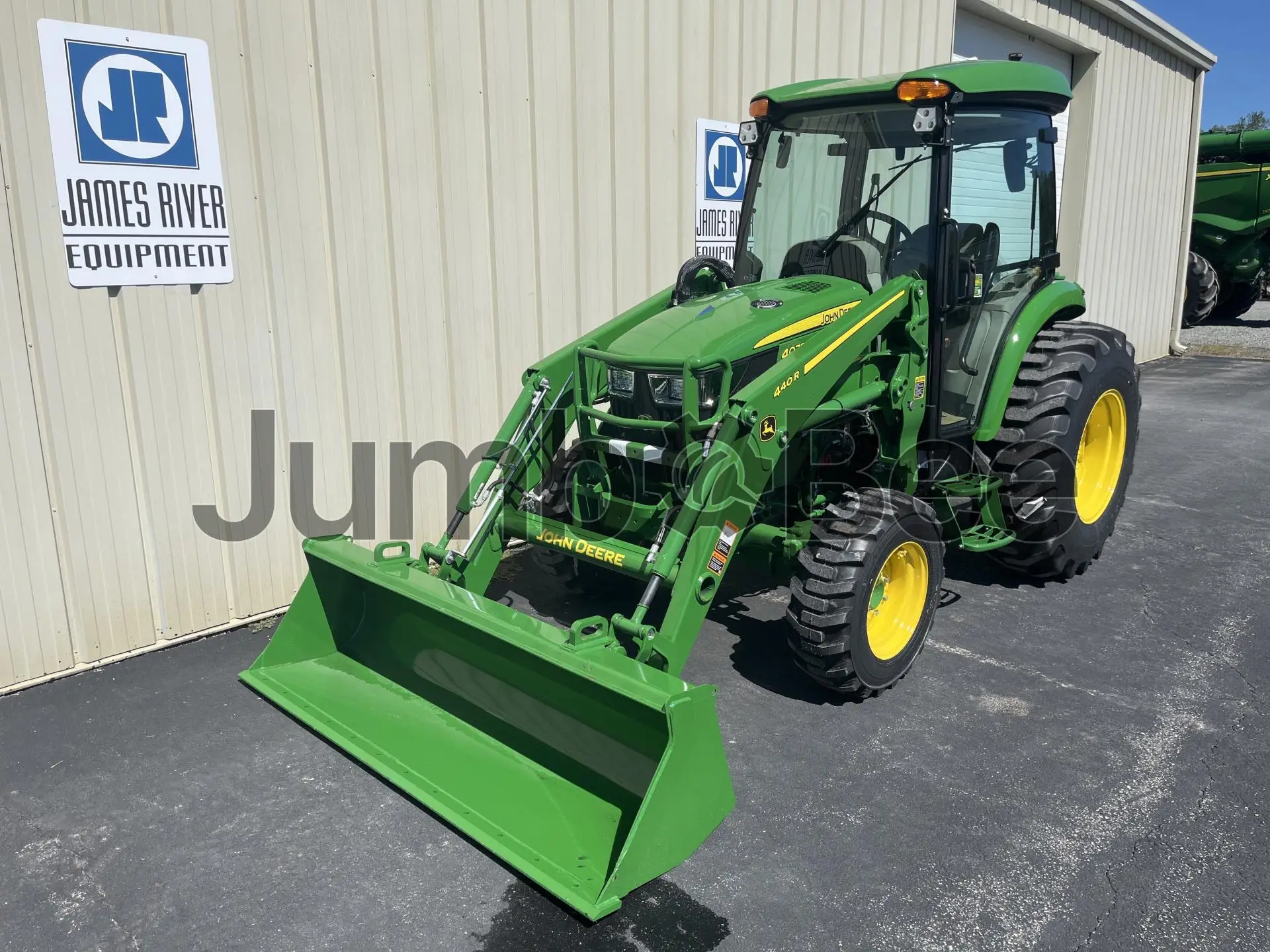 John Deere 4075R 2026 - Nuevo en Venta — foto 1 de 10