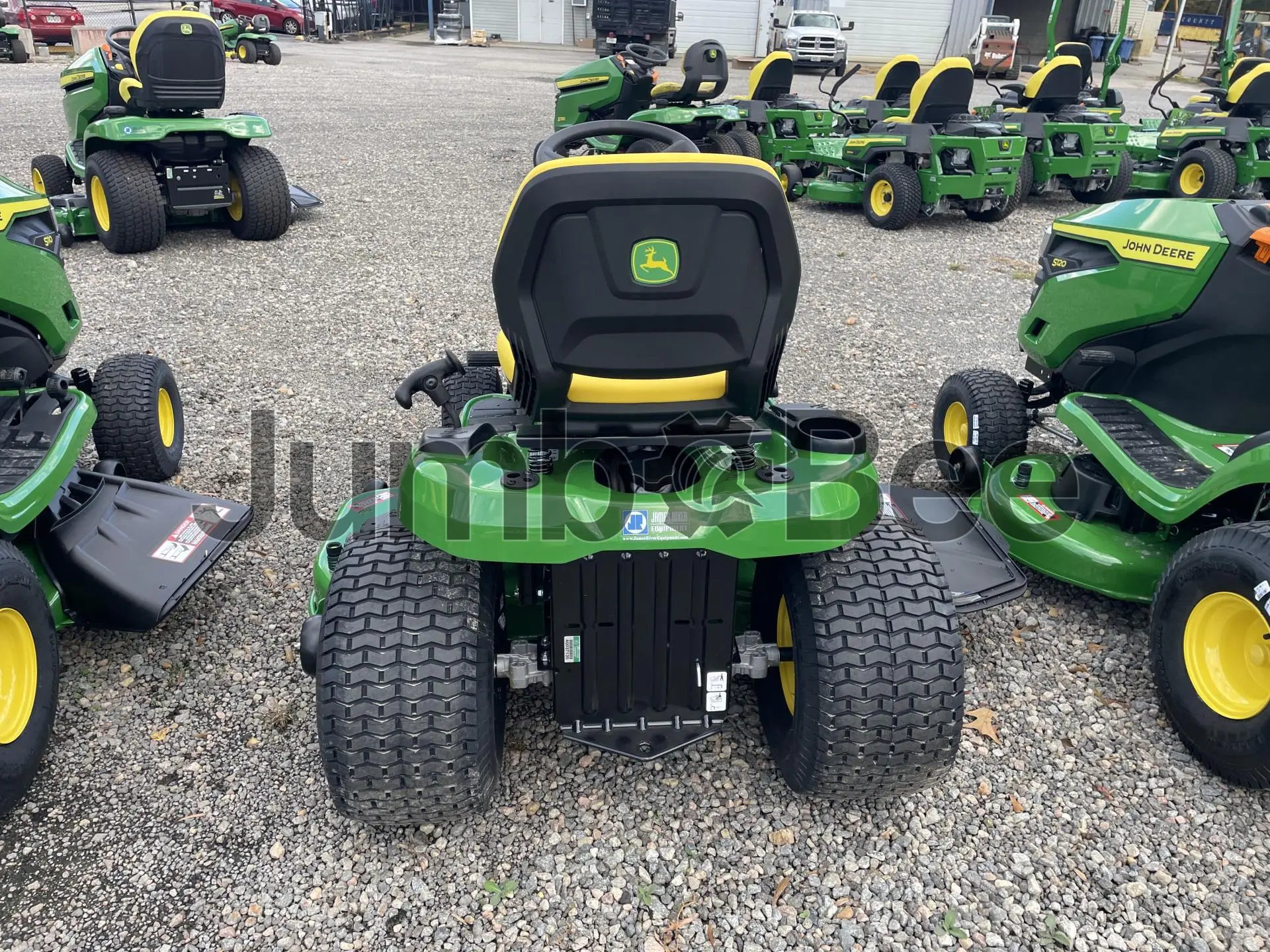 https://prod-jumbo.nyc3.cdn.digitaloceanspaces.com/product/22423/aa42e541bd60d22be2e9833b3fa2f791.webp