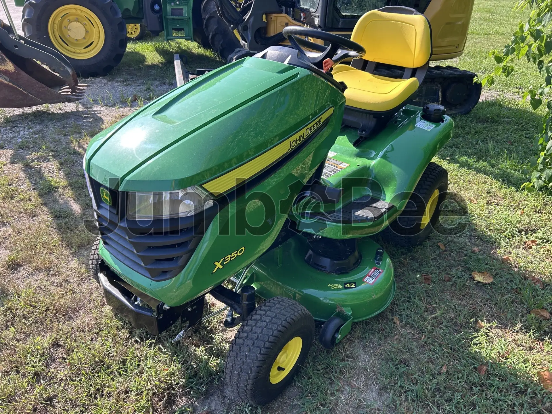 John Deere X350 2026 - Nuevo en Venta — foto 1 de 8