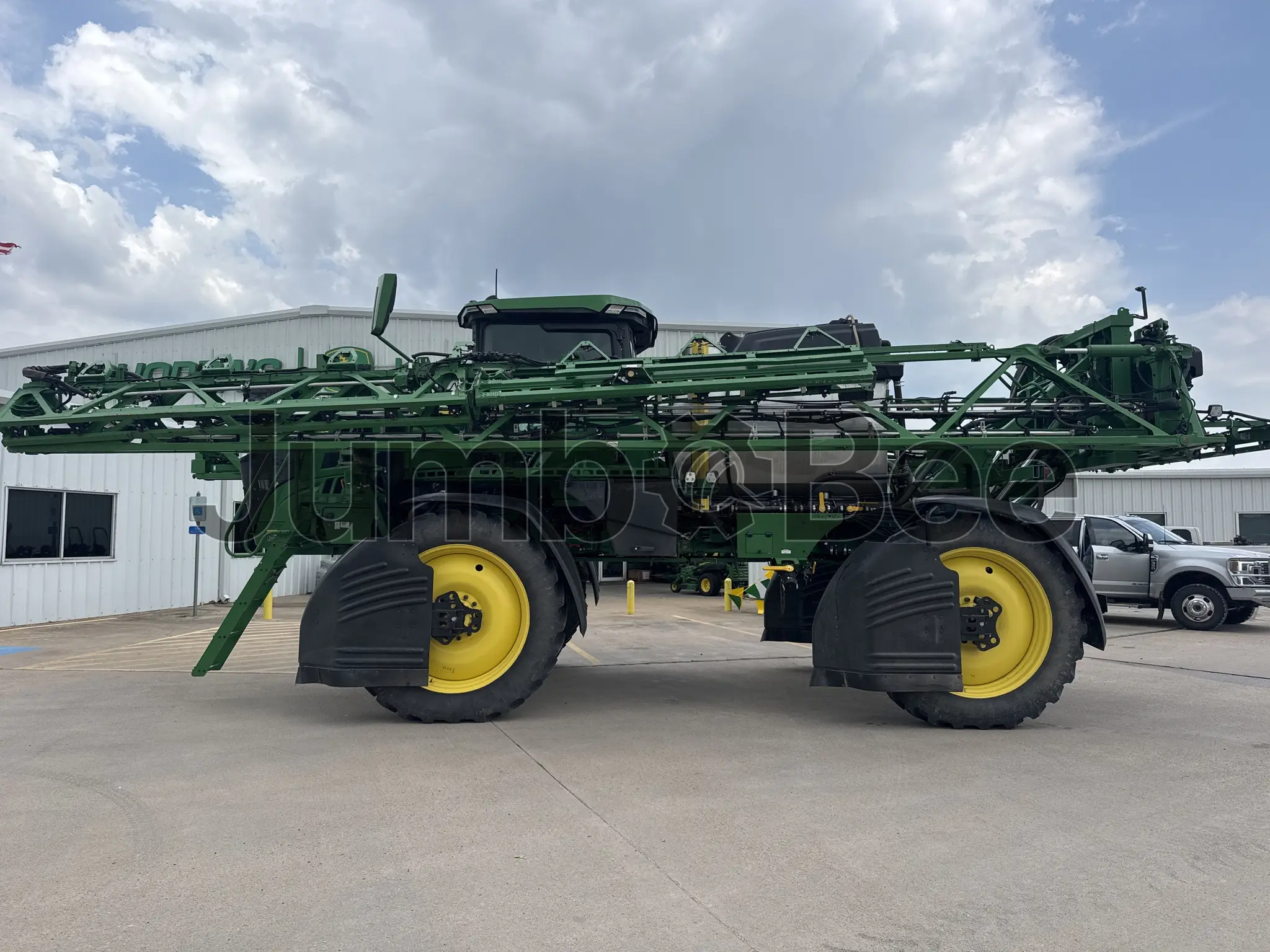John Deere 412R 2023 - Usado (898 Horas) en Venta — foto 1 de 42