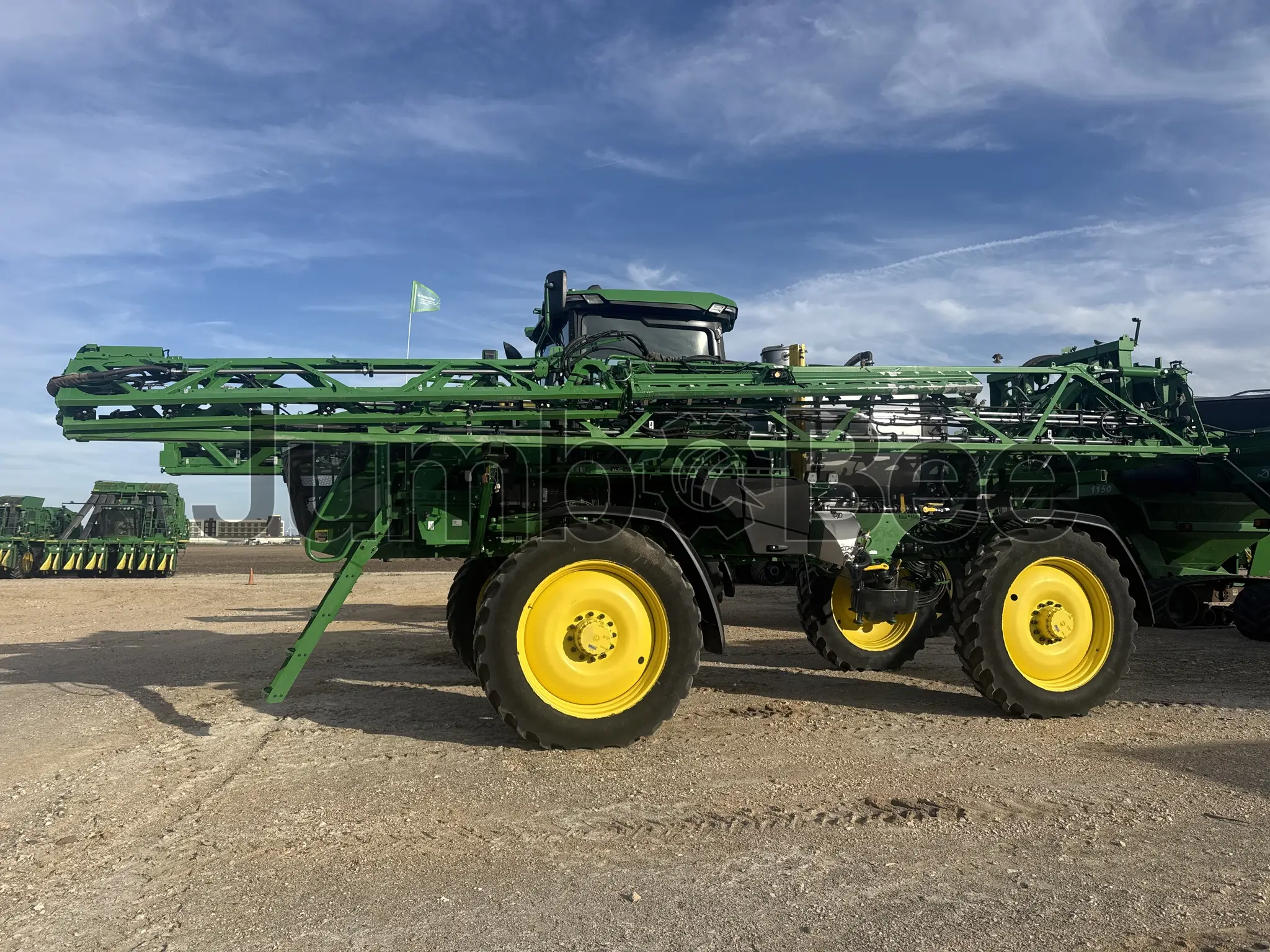 John Deere 410R 2024 - Usado (1,014 Horas) en Venta — foto 1 de 56