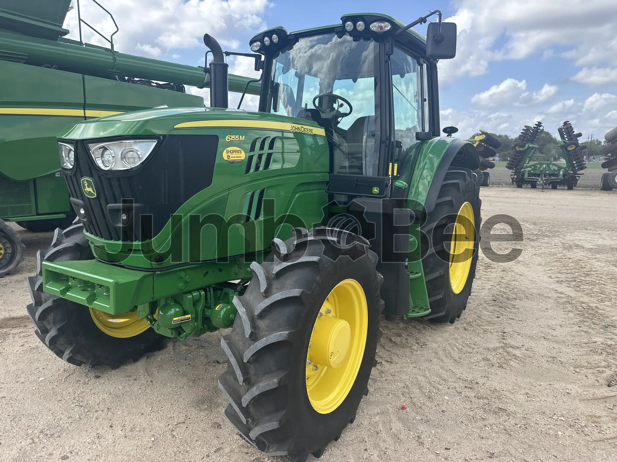 John Deere 6155M 2024 - Usado (369 Horas) en Venta — foto 1 de 39