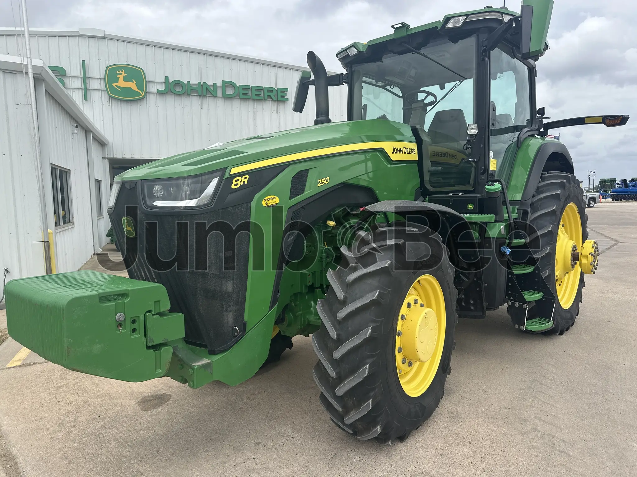John Deere 8R 250 2023 - Usado (2,140 Horas) en Venta — foto 1 de 48