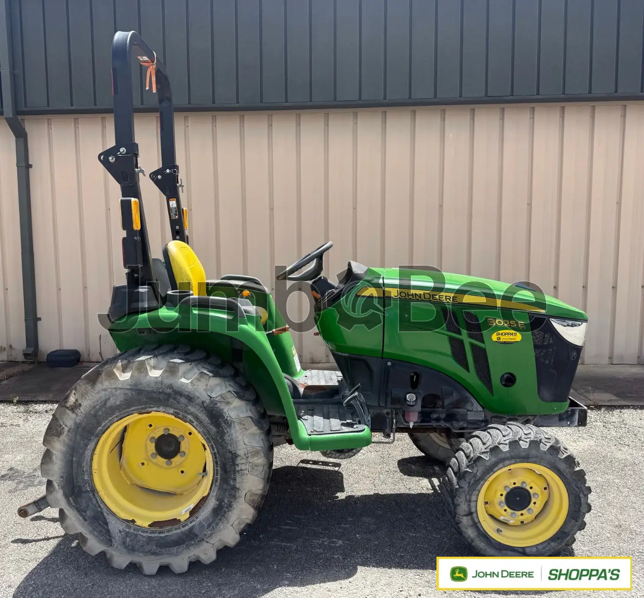 John Deere 3025E 2023 - Usado (1,634 Horas) en Venta — foto 1 de 19