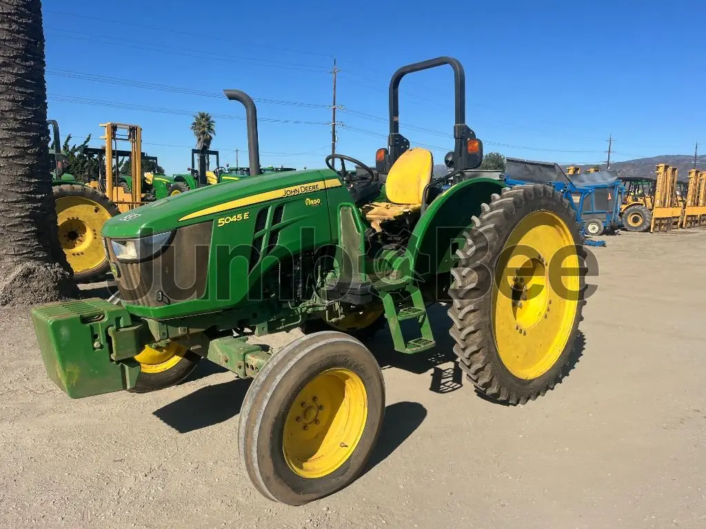 John Deere 5045E 2020 - Usado (4,423 Horas) en Venta — foto 1 de 16